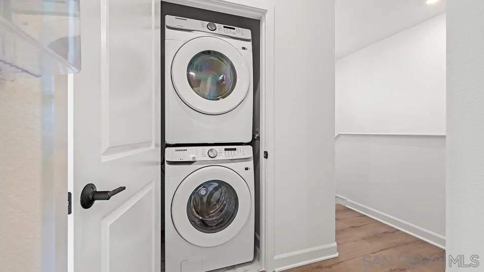 Detail Gallery Image 18 of 19 For 319  Honeysuckle, Oceanside,  CA 92057 - 3 Beds | 2/1 Baths