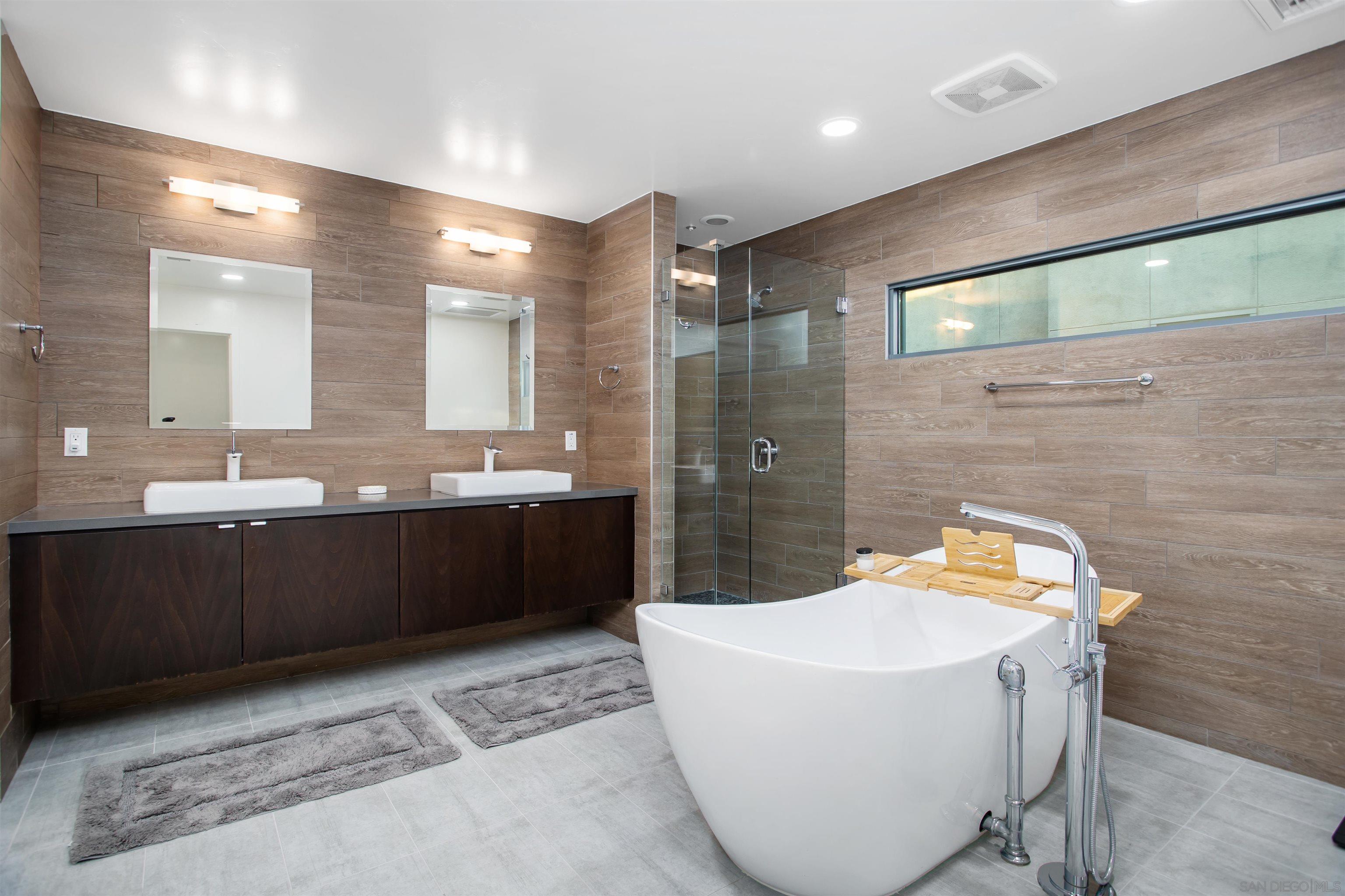 Detail Gallery Image 12 of 27 For 307  Upas St, San Diego,  CA 92103 - 2 Beds | 2/1 Baths