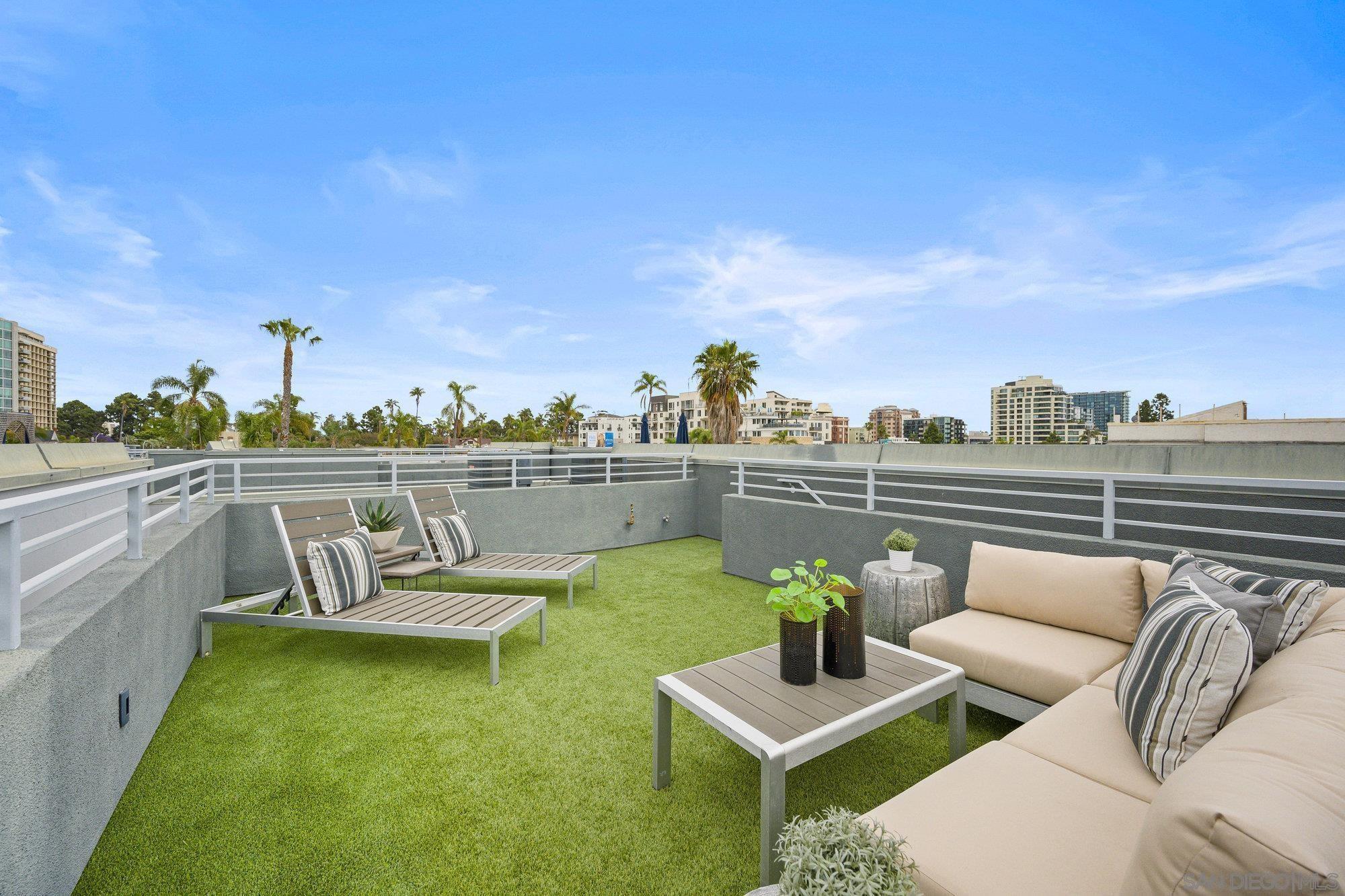 Detail Gallery Image 15 of 27 For 307  Upas St, San Diego,  CA 92103 - 2 Beds | 2/1 Baths