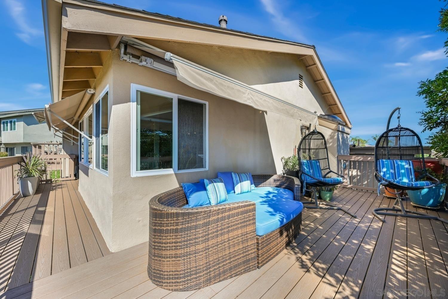Detail Gallery Image 12 of 36 For 1989  Seawind Way, Oceanside,  CA 92054 - 3 Beds | 2/1 Baths