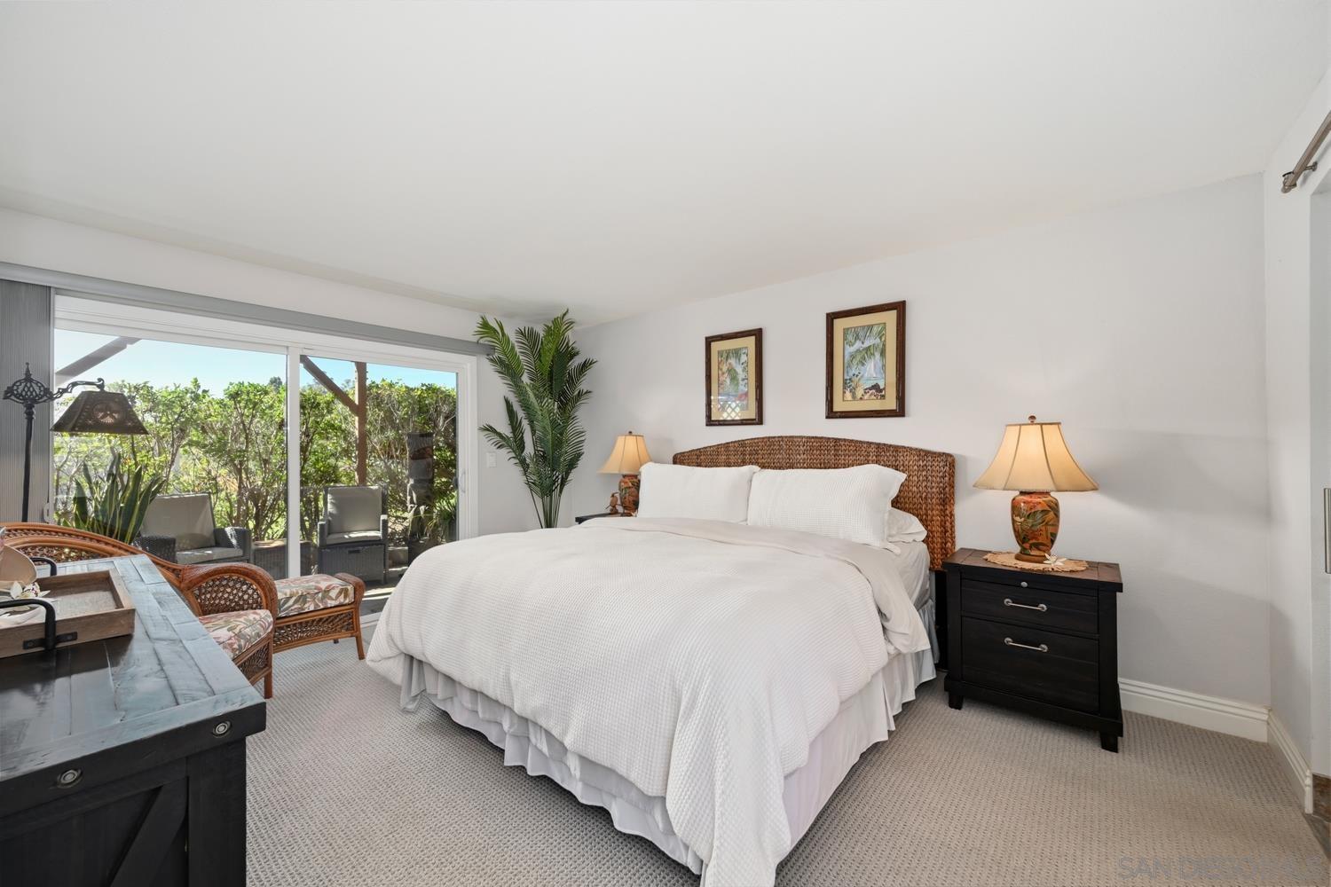 Detail Gallery Image 18 of 36 For 1989  Seawind Way, Oceanside,  CA 92054 - 3 Beds | 2/1 Baths