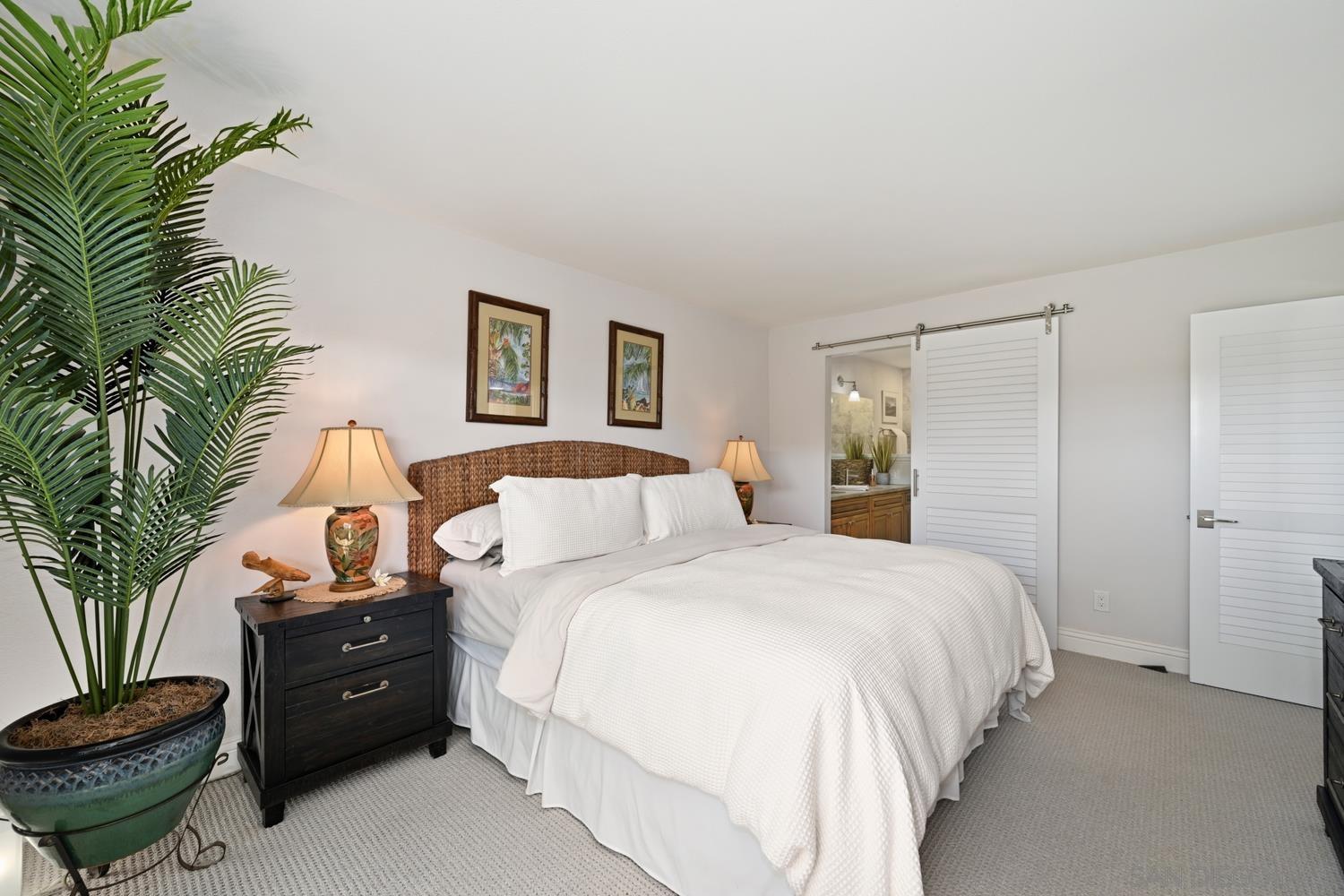 Detail Gallery Image 20 of 36 For 1989  Seawind Way, Oceanside,  CA 92054 - 3 Beds | 2/1 Baths