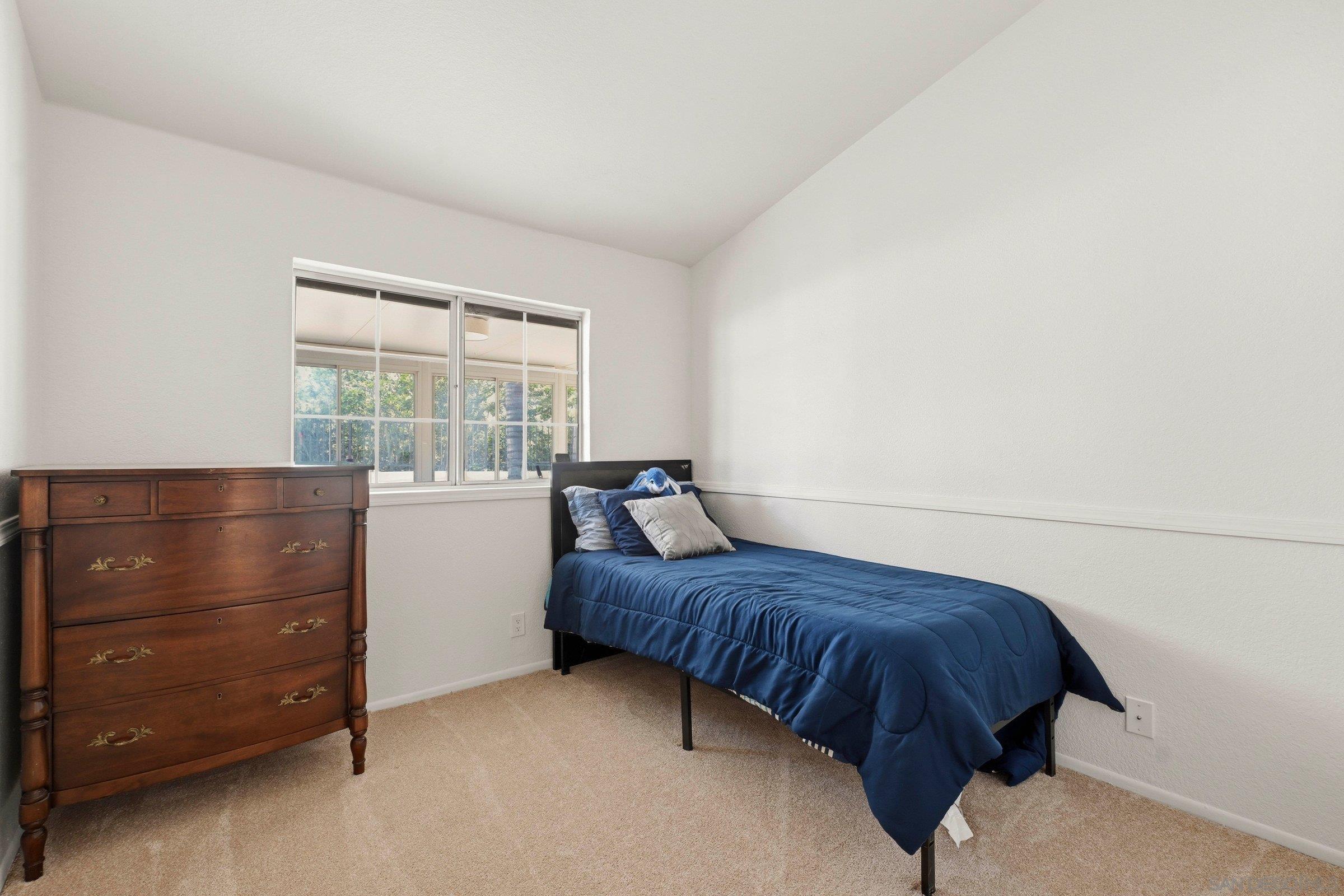 Detail Gallery Image 24 of 38 For 4290  via Clemente, Oceanside,  CA 92057 - 3 Beds | 2 Baths