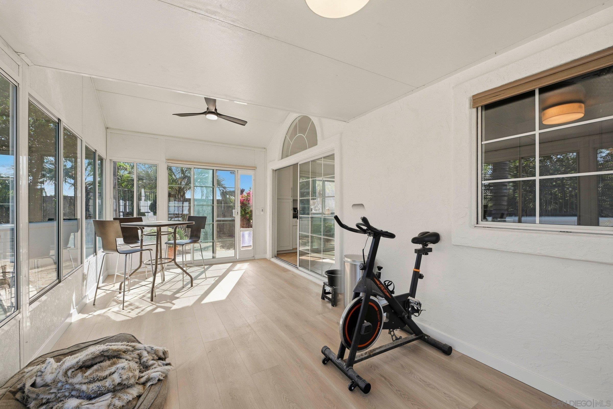 Detail Gallery Image 33 of 38 For 4290  via Clemente, Oceanside,  CA 92057 - 3 Beds | 2 Baths
