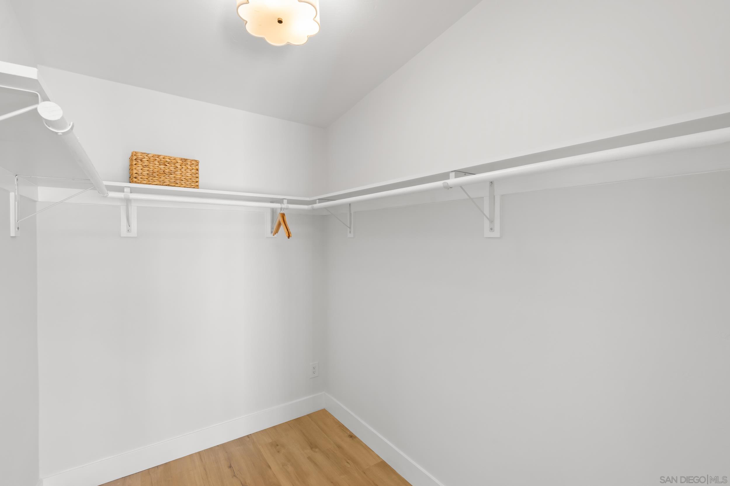 Detail Gallery Image 14 of 30 For 6850  Rosefield Dr, La Mesa,  CA 91942 - 4 Beds | 3 Baths