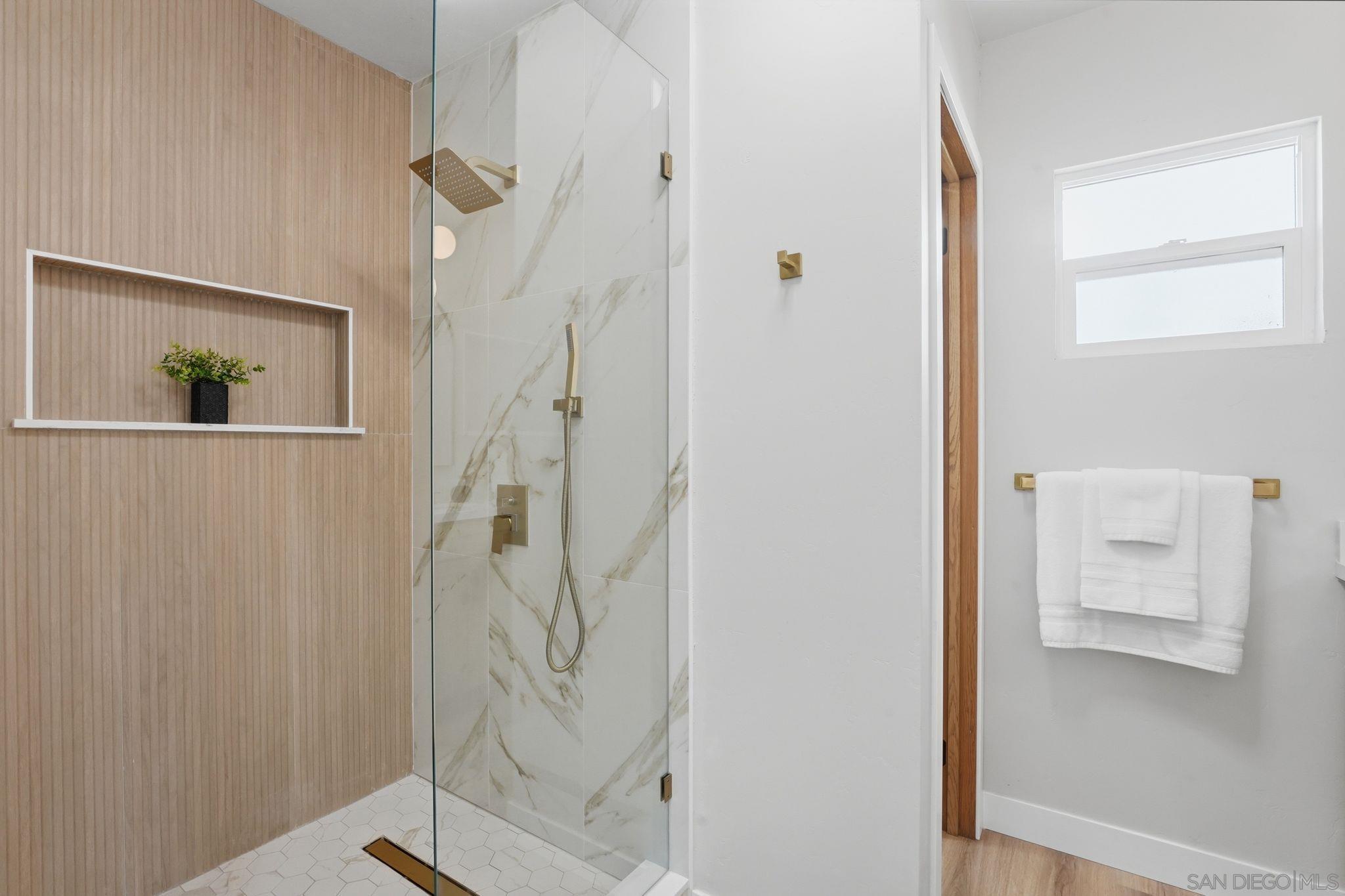 Detail Gallery Image 19 of 41 For 8758  Dallas St, La Mesa,  CA 91942 - 4 Beds | 3 Baths