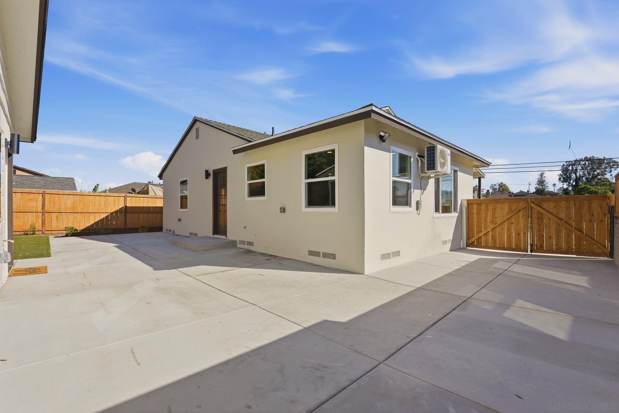 Detail Gallery Image 39 of 41 For 8758  Dallas St, La Mesa,  CA 91942 - 4 Beds | 3 Baths