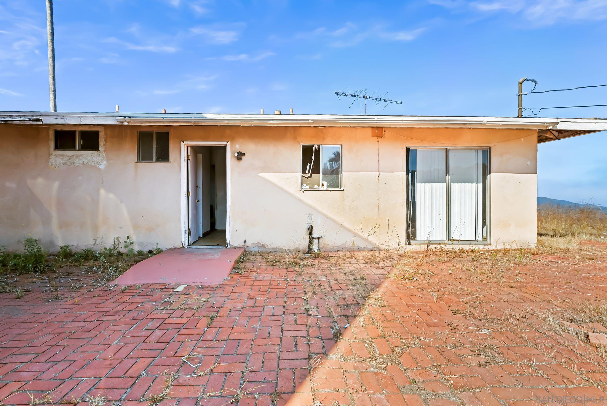 Detail Gallery Image 19 of 59 For 6133  Rainbow Heights Rd, Fallbrook,  CA 92028 - 2 Beds | 1 Baths