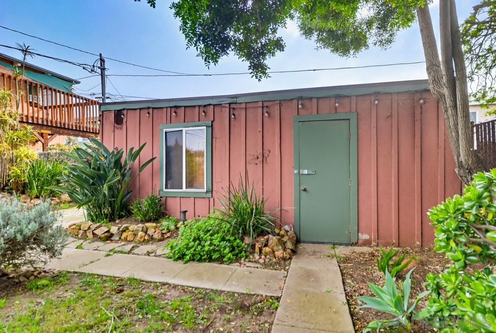 Detail Gallery Image 28 of 35 For 1081  Hayes Avenue, San Diego,  CA 92103 - 3 Beds | 1 Baths