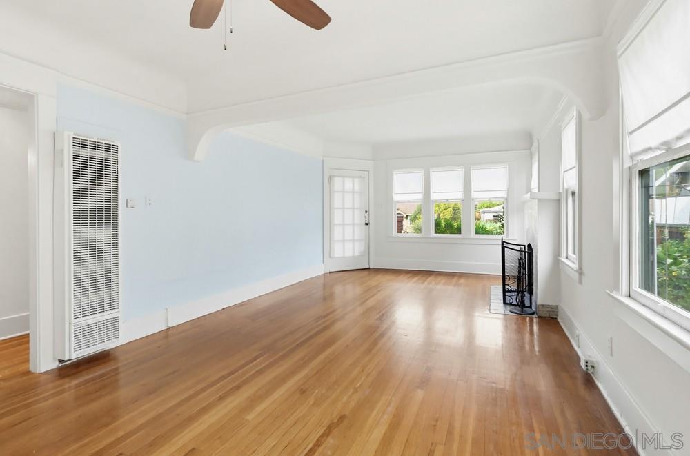 Detail Gallery Image 8 of 35 For 1081  Hayes Avenue, San Diego,  CA 92103 - 3 Beds | 1 Baths