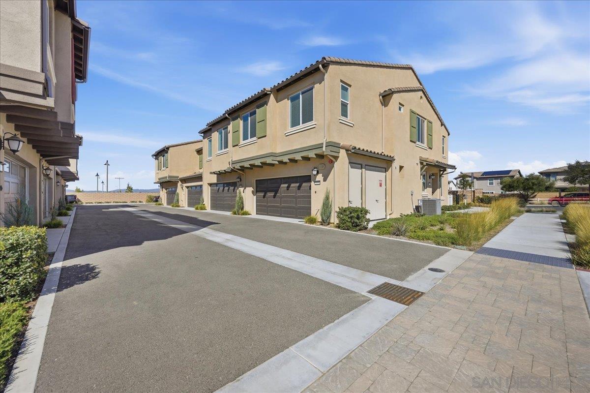 Detail Gallery Image 20 of 42 For 39319  Corvina, Temecula,  CA 92591 - 4 Beds | 2/1 Baths