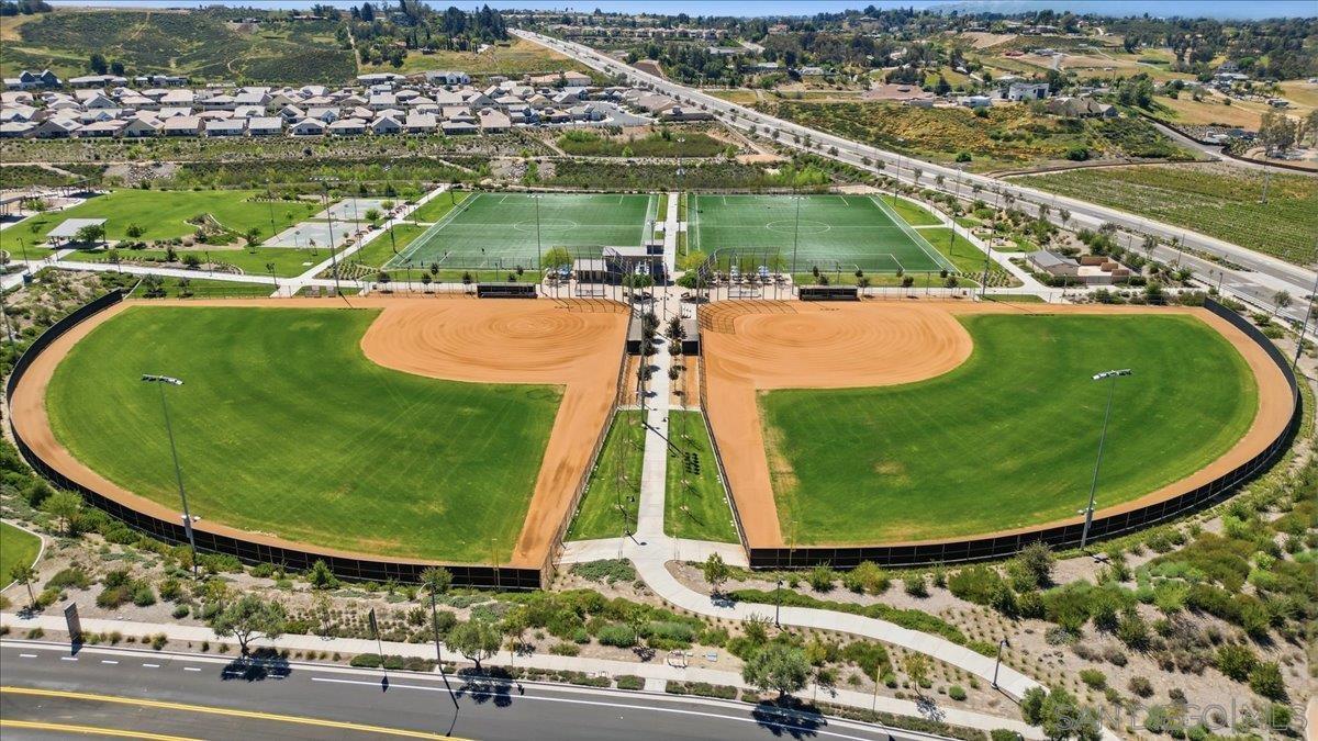 Detail Gallery Image 41 of 42 For 39319  Corvina, Temecula,  CA 92591 - 4 Beds | 2/1 Baths