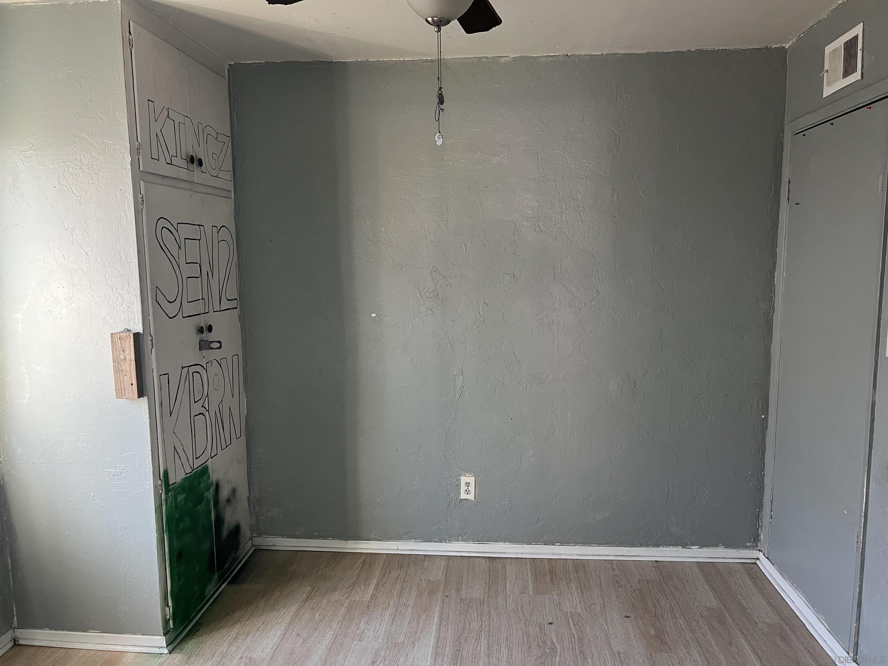 Detail Gallery Image 7 of 12 For 667  Alderson, El Cajon,  CA 92019 - 6 Beds | 2 Baths