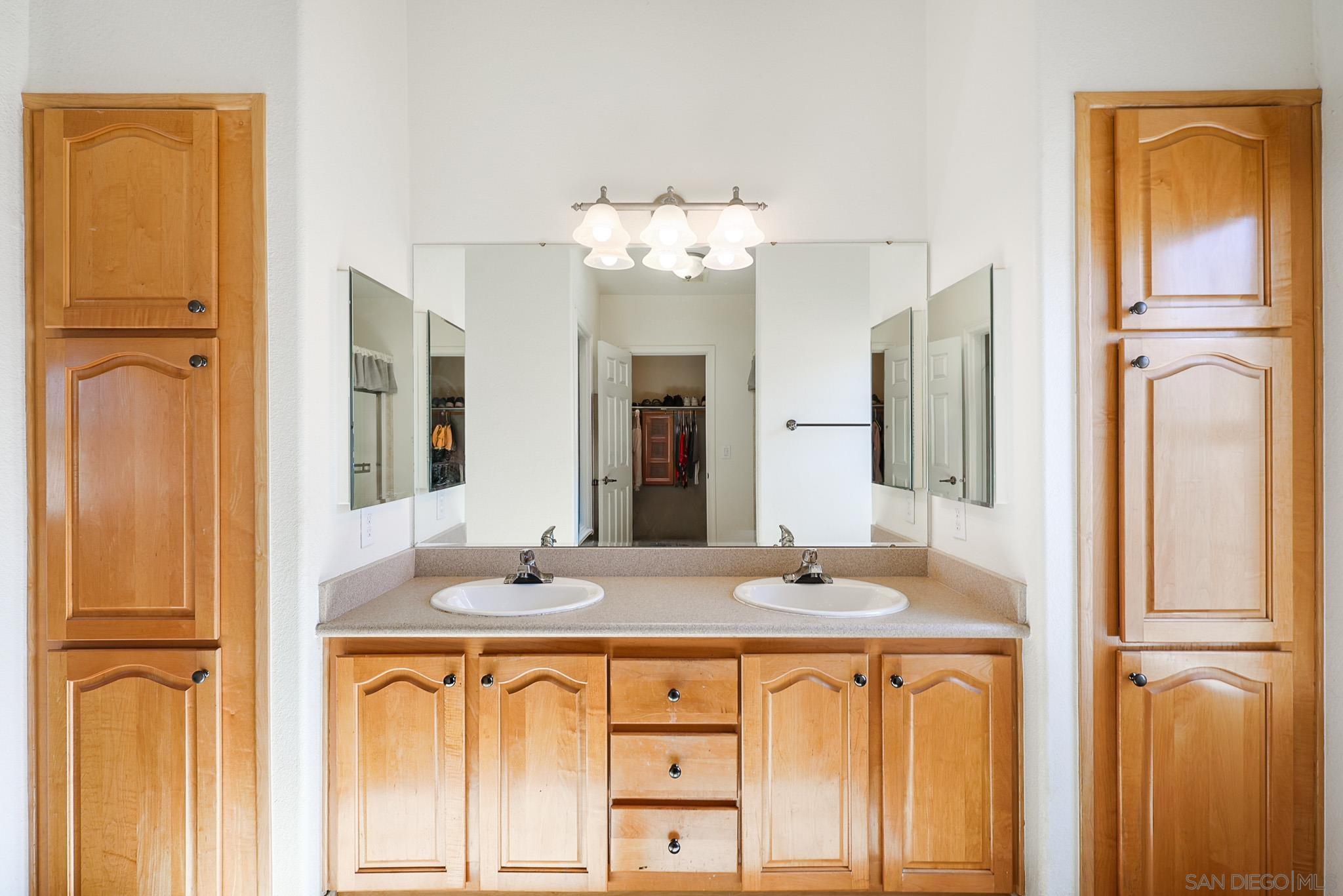 Detail Gallery Image 21 of 42 For 273  Stallion Dr, Oceanside,  CA 92057 - 3 Beds | 2 Baths