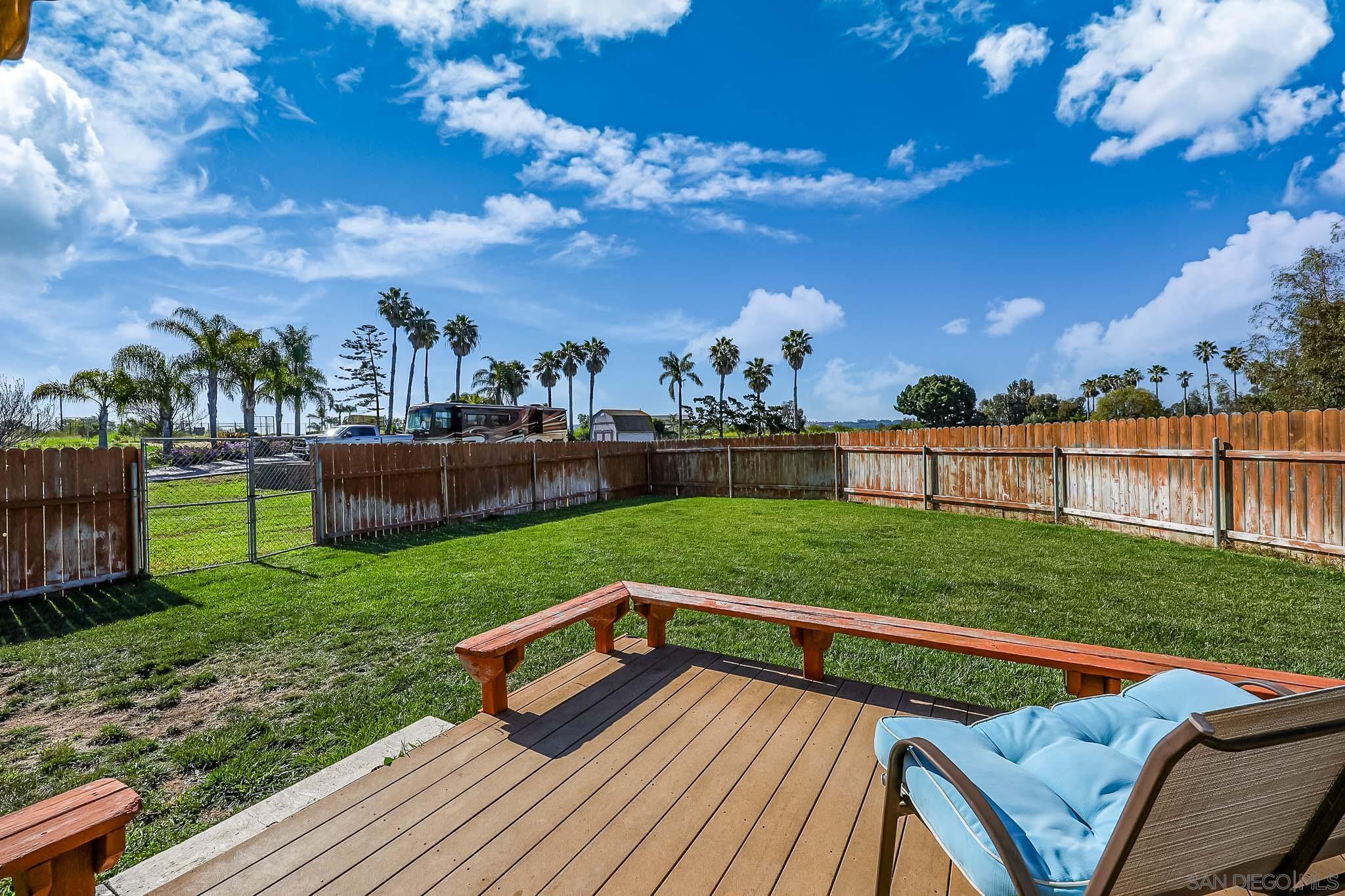 Detail Gallery Image 9 of 42 For 273  Stallion Dr, Oceanside,  CA 92057 - 3 Beds | 2 Baths