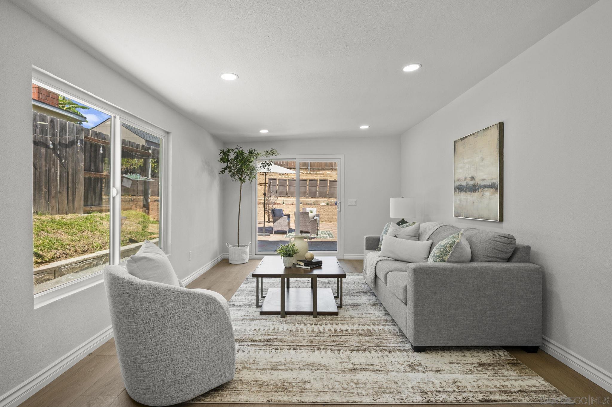 Detail Gallery Image 13 of 36 For 8432  Parkbrook St, San Diego,  CA 92114 - 4 Beds | 2 Baths