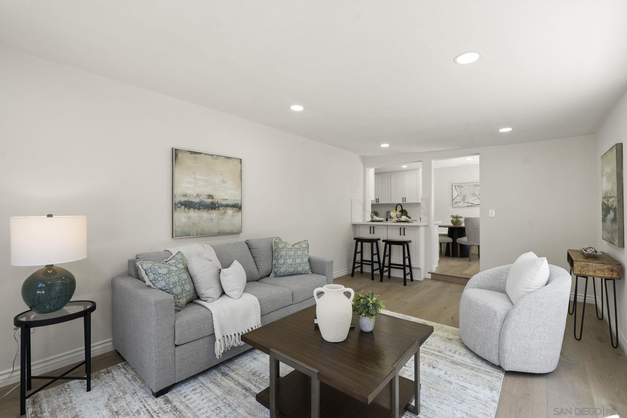 Detail Gallery Image 15 of 36 For 8432  Parkbrook St, San Diego,  CA 92114 - 4 Beds | 2 Baths