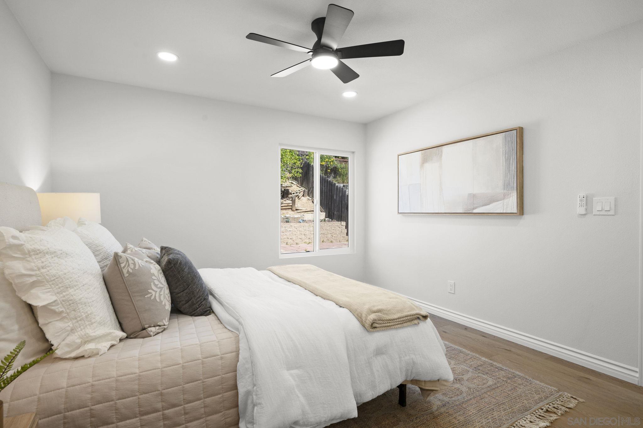 Detail Gallery Image 18 of 36 For 8432  Parkbrook St, San Diego,  CA 92114 - 4 Beds | 2 Baths