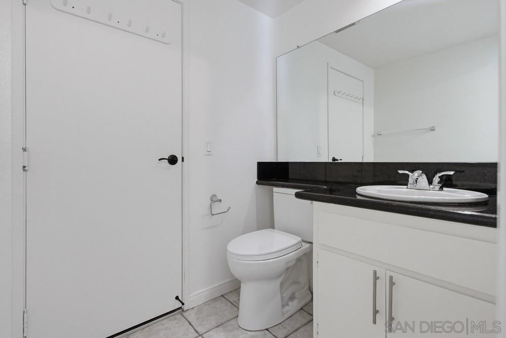 Detail Gallery Image 15 of 47 For 10180  Palm Glen Dr., Santee,  CA 92071 - 3 Beds | 2/1 Baths