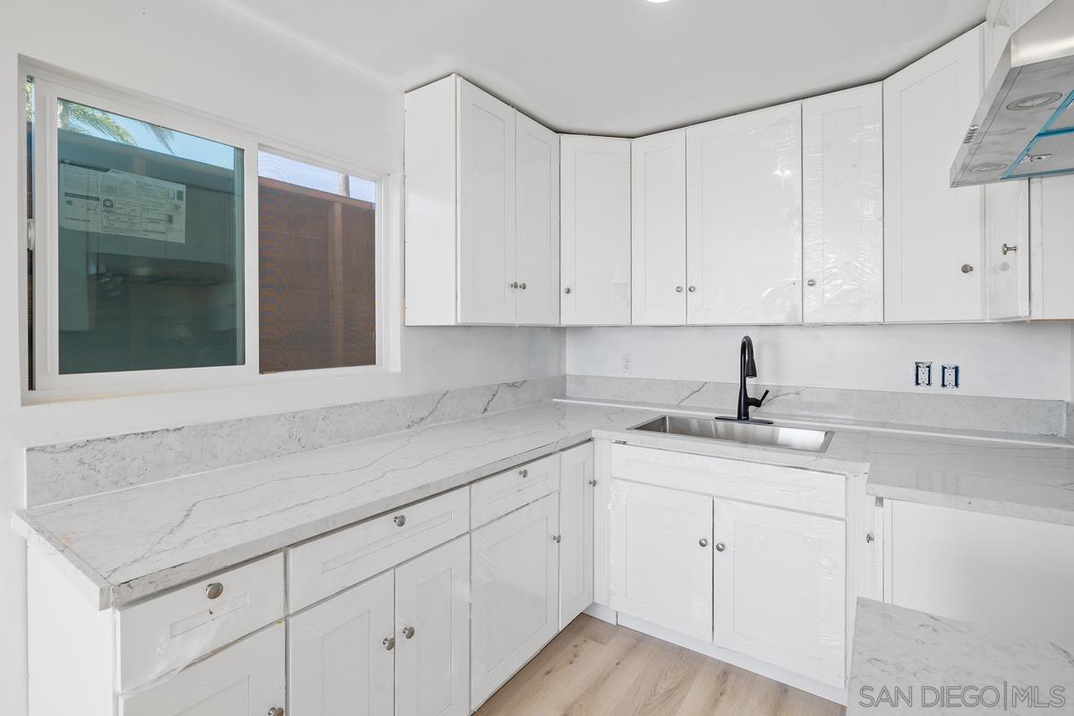 Detail Gallery Image 43 of 61 For 2155  Vista Valley Rim Pl, El Cajon,  CA 92019 - 4 Beds | 4 Baths