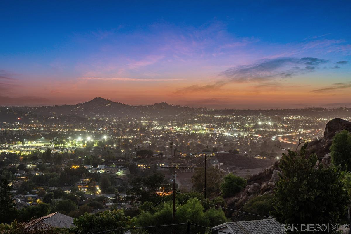 Detail Gallery Image 59 of 61 For 2155  Vista Valley Rim Pl, El Cajon,  CA 92019 - 4 Beds | 4 Baths