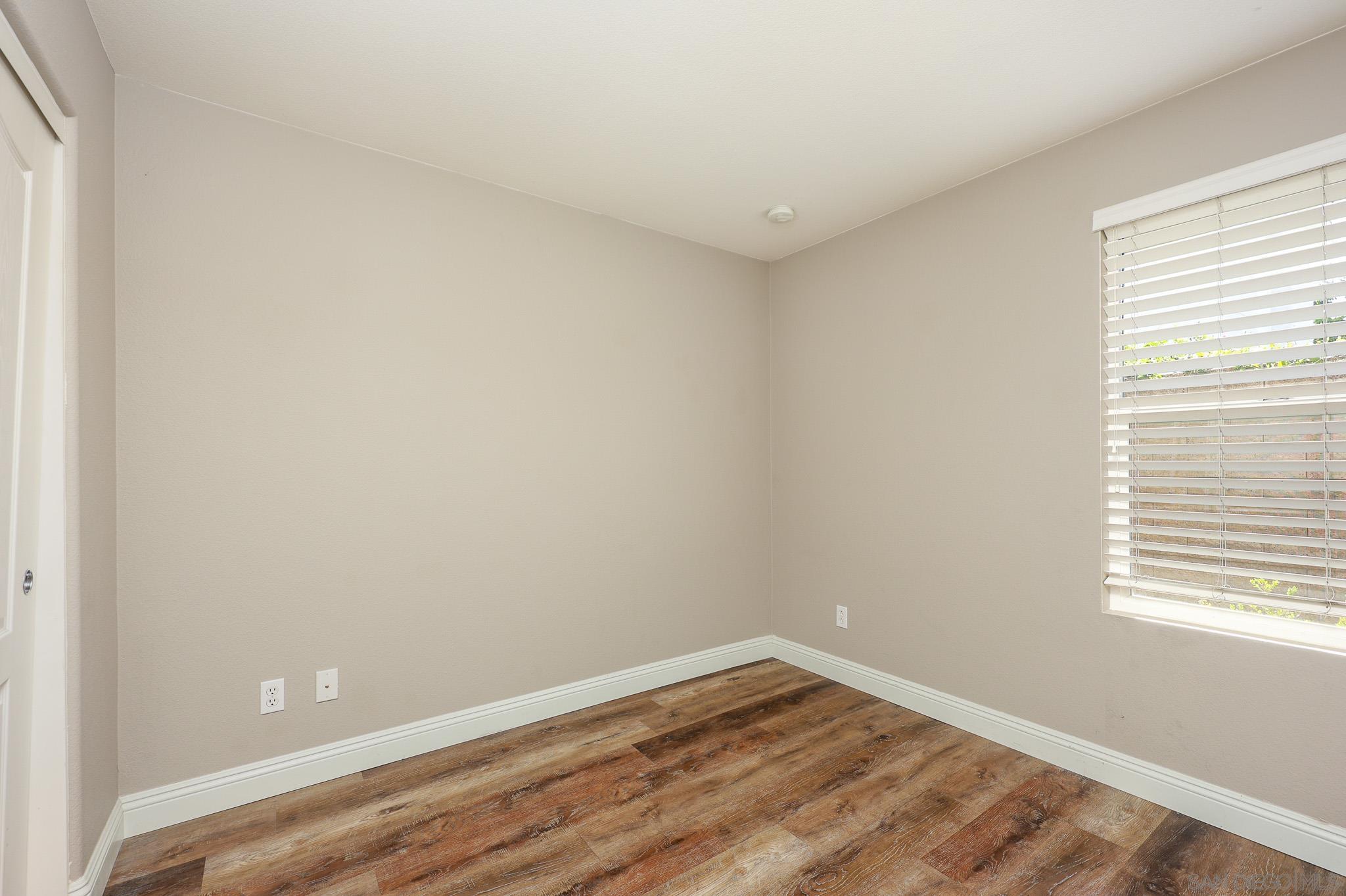 Detail Gallery Image 20 of 36 For 5055  Coral Sand Ter, San Diego,  CA 92117 - 3 Beds | 3/1 Baths