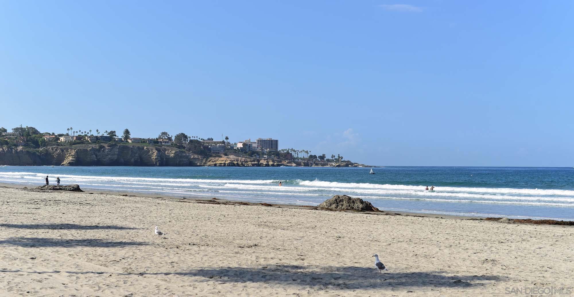 Detail Gallery Image 24 of 24 For 8348  Paseo Del Ocaso, La Jolla,  CA 92037 - 4 Beds | 3 Baths