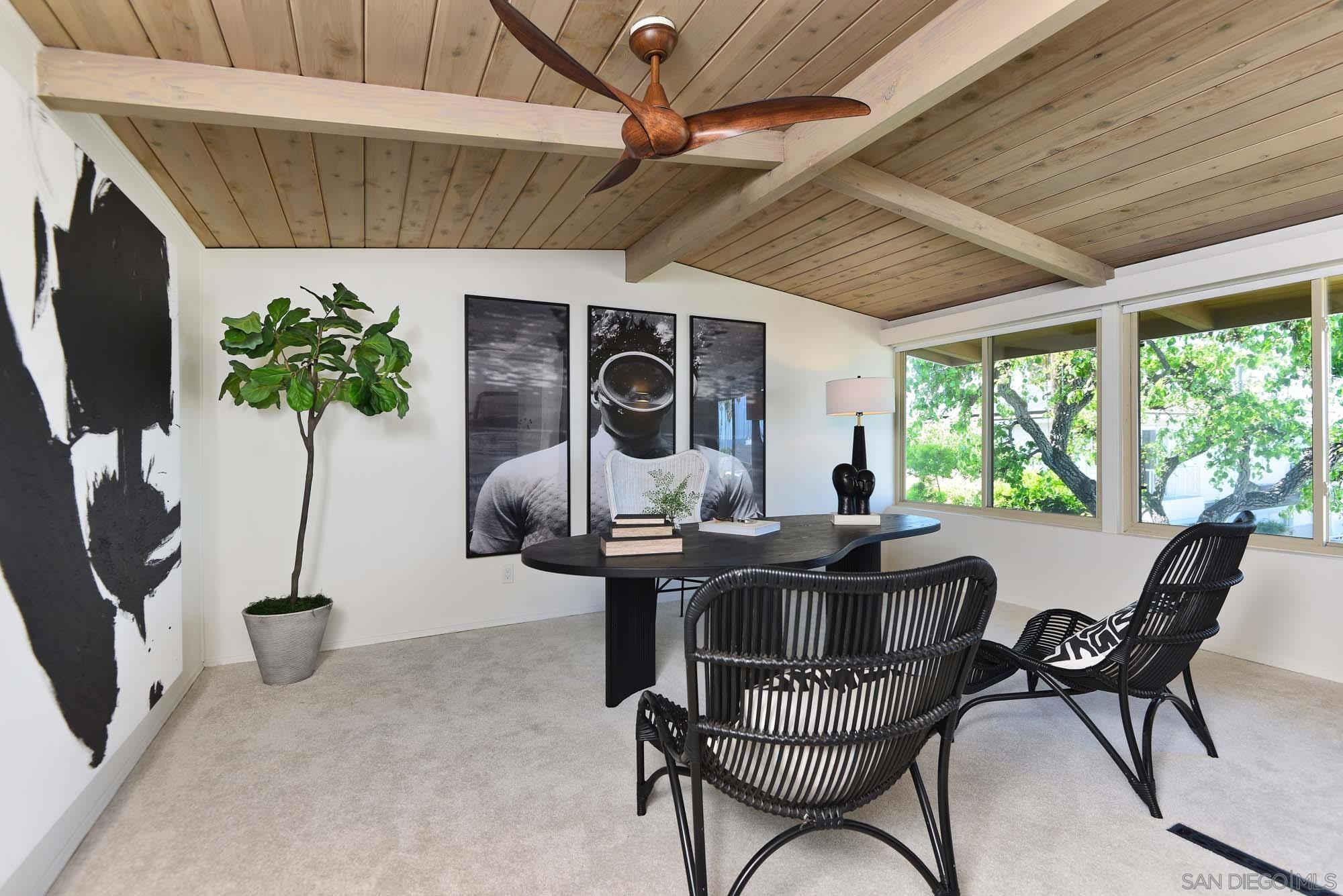 Detail Gallery Image 8 of 24 For 8348  Paseo Del Ocaso, La Jolla,  CA 92037 - 4 Beds | 3 Baths