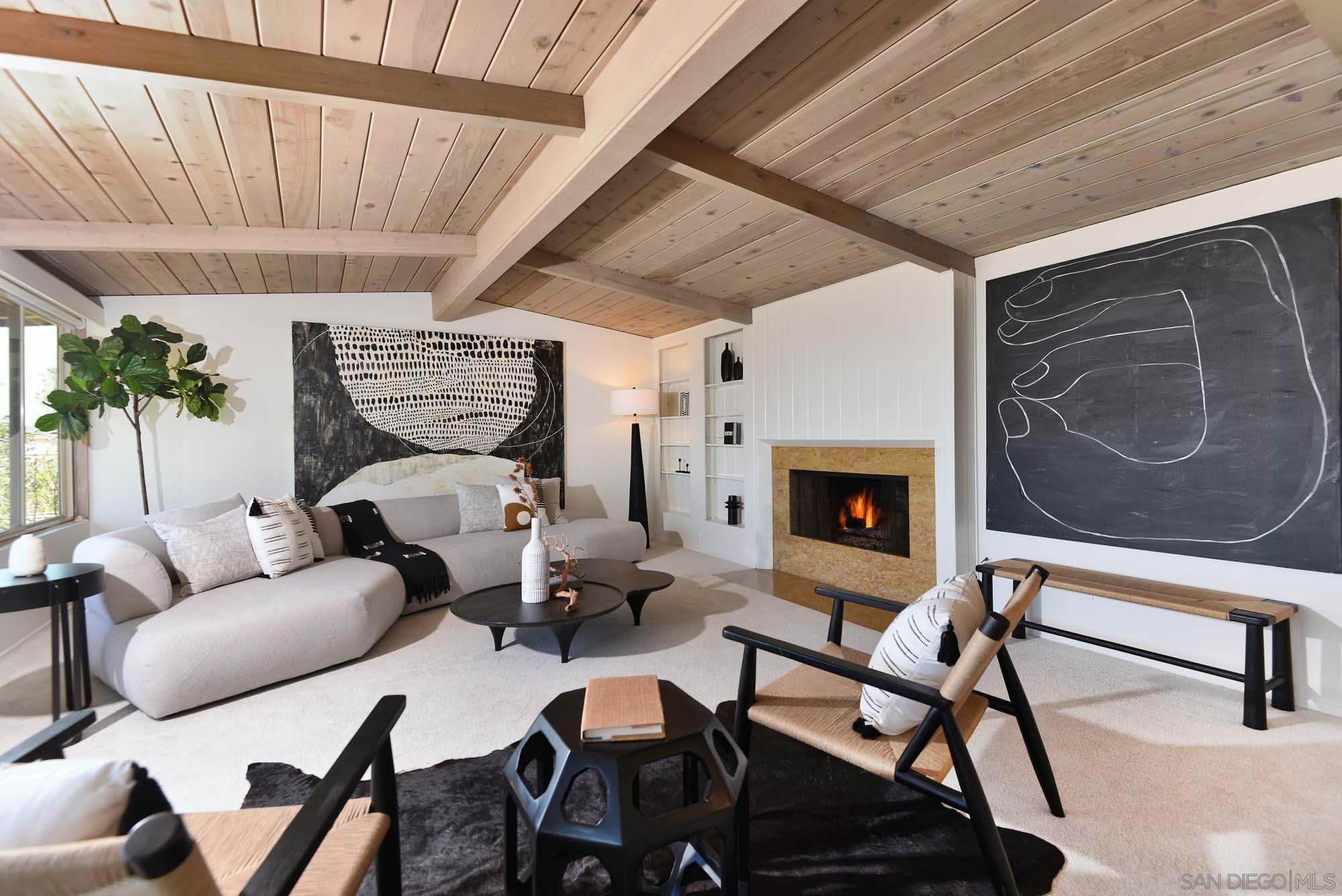 Detail Gallery Image 9 of 24 For 8348  Paseo Del Ocaso, La Jolla,  CA 92037 - 4 Beds | 3 Baths