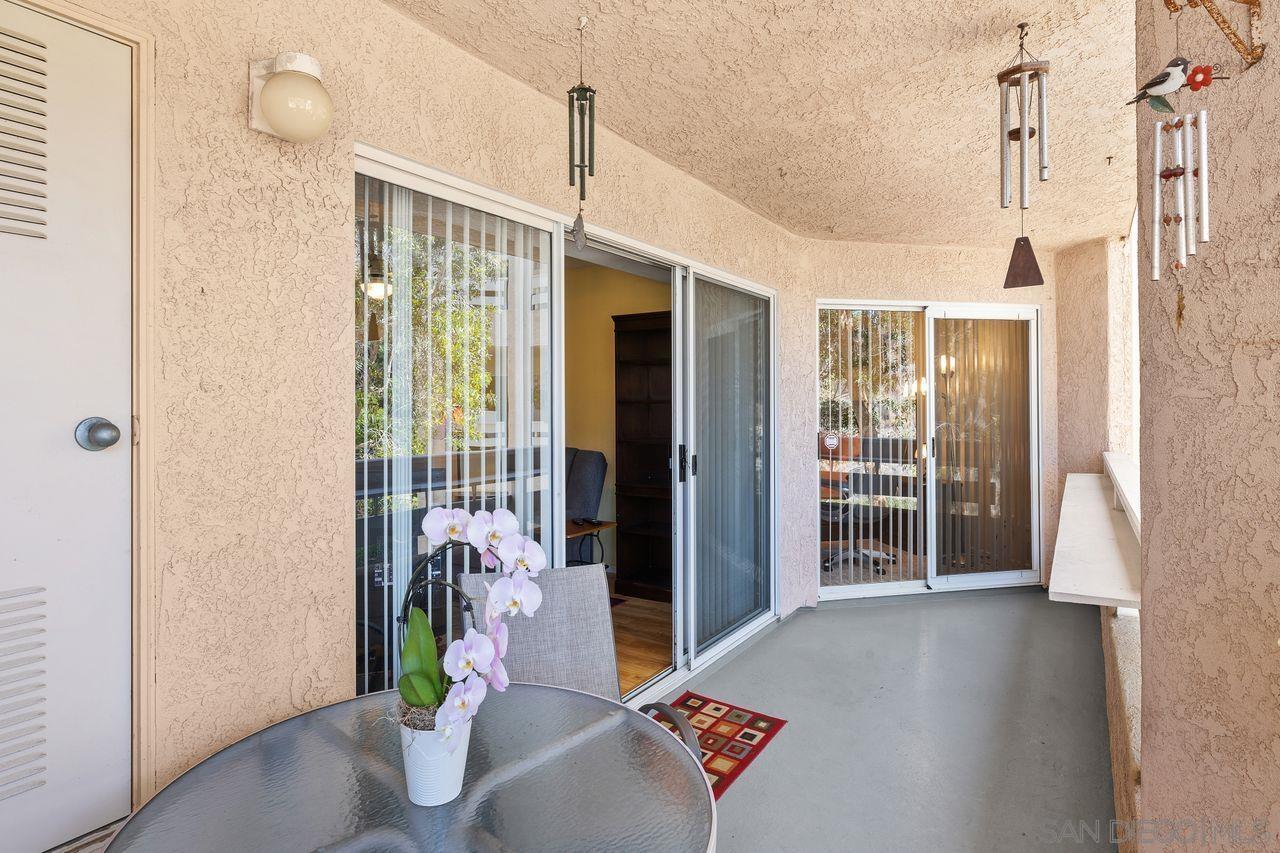 Detail Gallery Image 21 of 28 For 7263  Camino Degrazia  #33,  San Diego,  CA 92111 - 2 Beds | 2 Baths