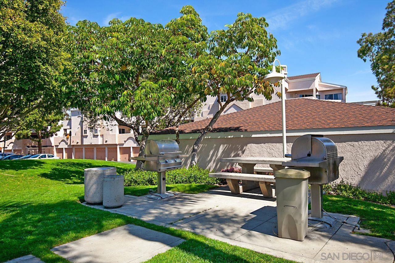 Detail Gallery Image 25 of 28 For 7263  Camino Degrazia  #33,  San Diego,  CA 92111 - 2 Beds | 2 Baths