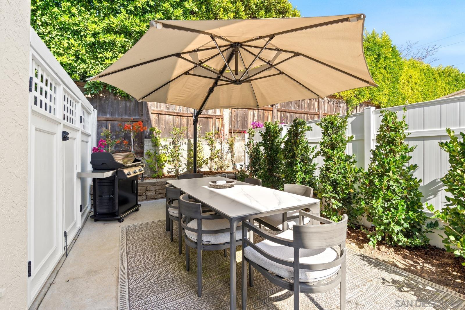 Detail Gallery Image 15 of 38 For 1221  Virginia Way, La Jolla,  CA 92037 - 4 Beds | 2 Baths