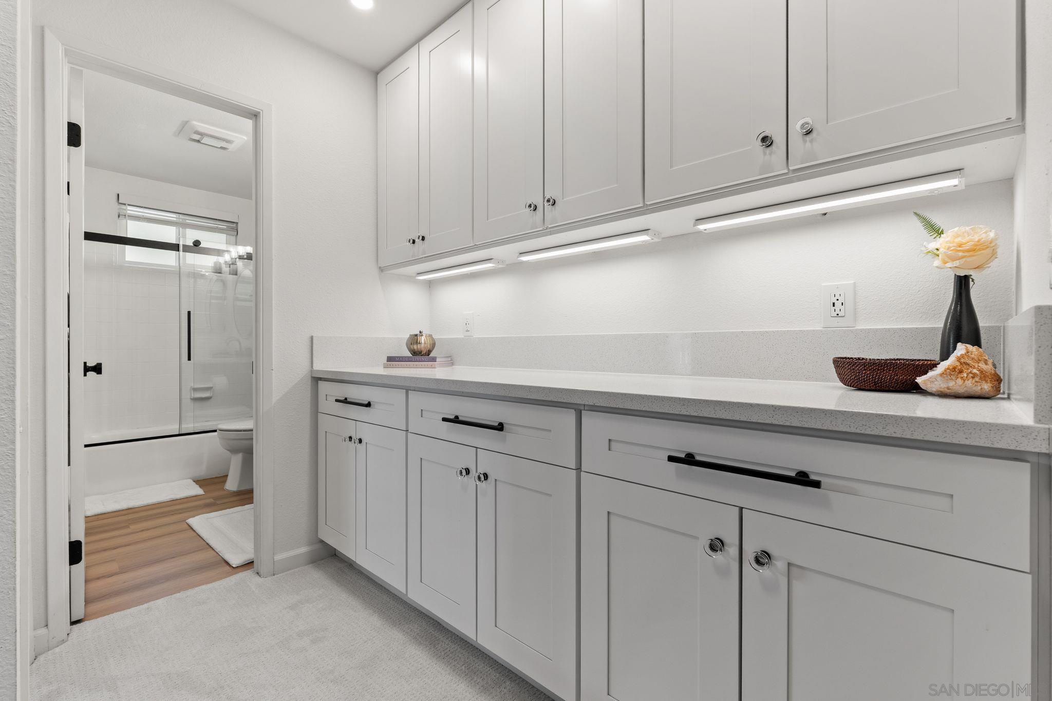 Detail Gallery Image 23 of 38 For 1221  Virginia Way, La Jolla,  CA 92037 - 4 Beds | 2 Baths