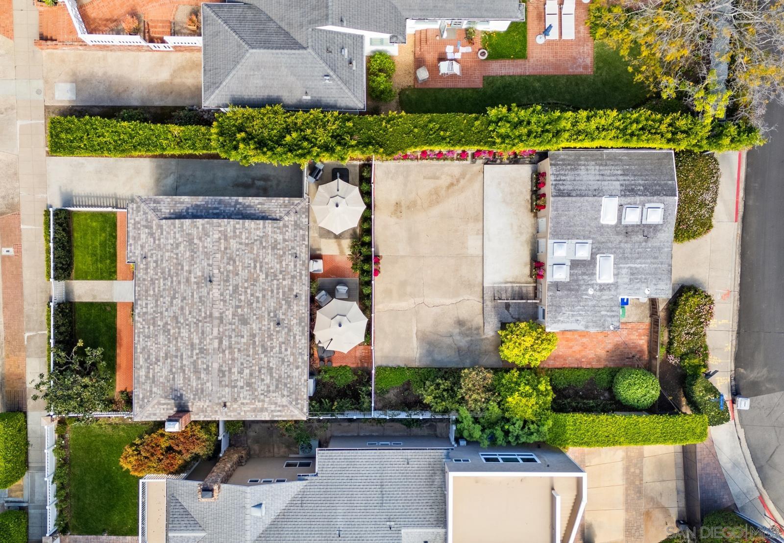 Detail Gallery Image 4 of 38 For 1221  Virginia Way, La Jolla,  CA 92037 - 4 Beds | 2 Baths