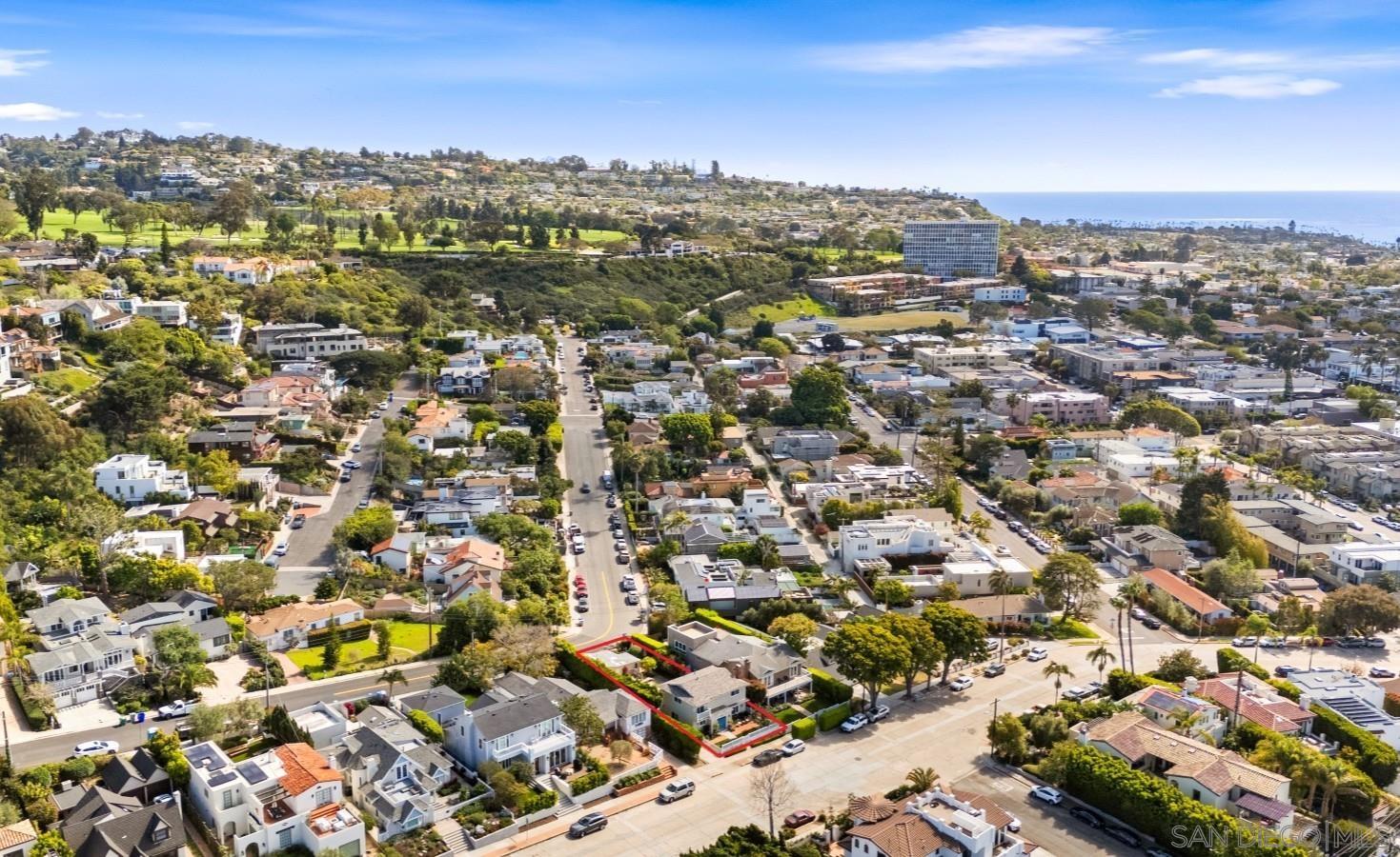Detail Gallery Image 34 of 38 For 1221  Virginia Way, La Jolla,  CA 92037 - 4 Beds | 2 Baths