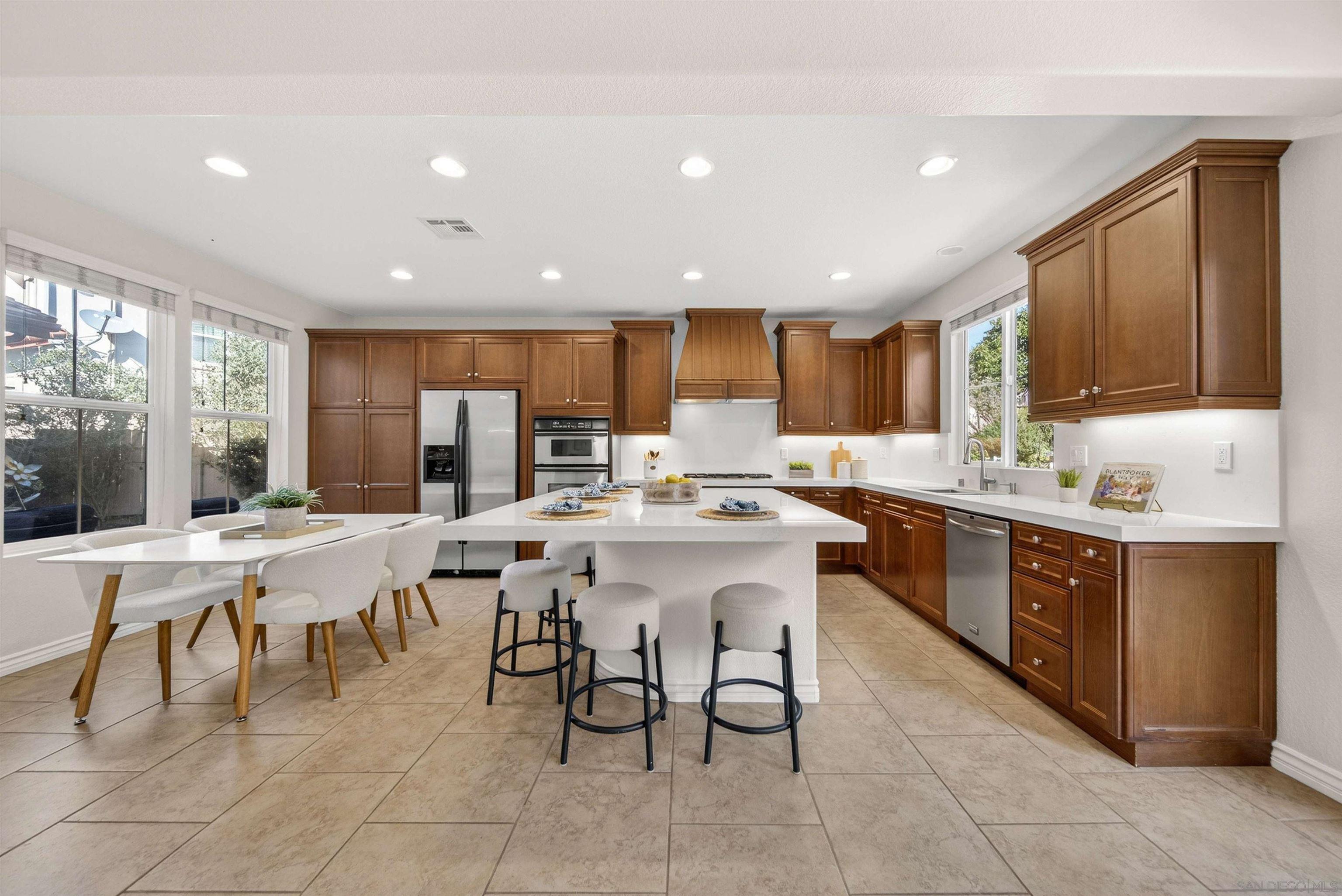 Detail Gallery Image 17 of 60 For 1717  Tara, San Marcos,  CA 92078 - 5 Beds | 3/1 Baths