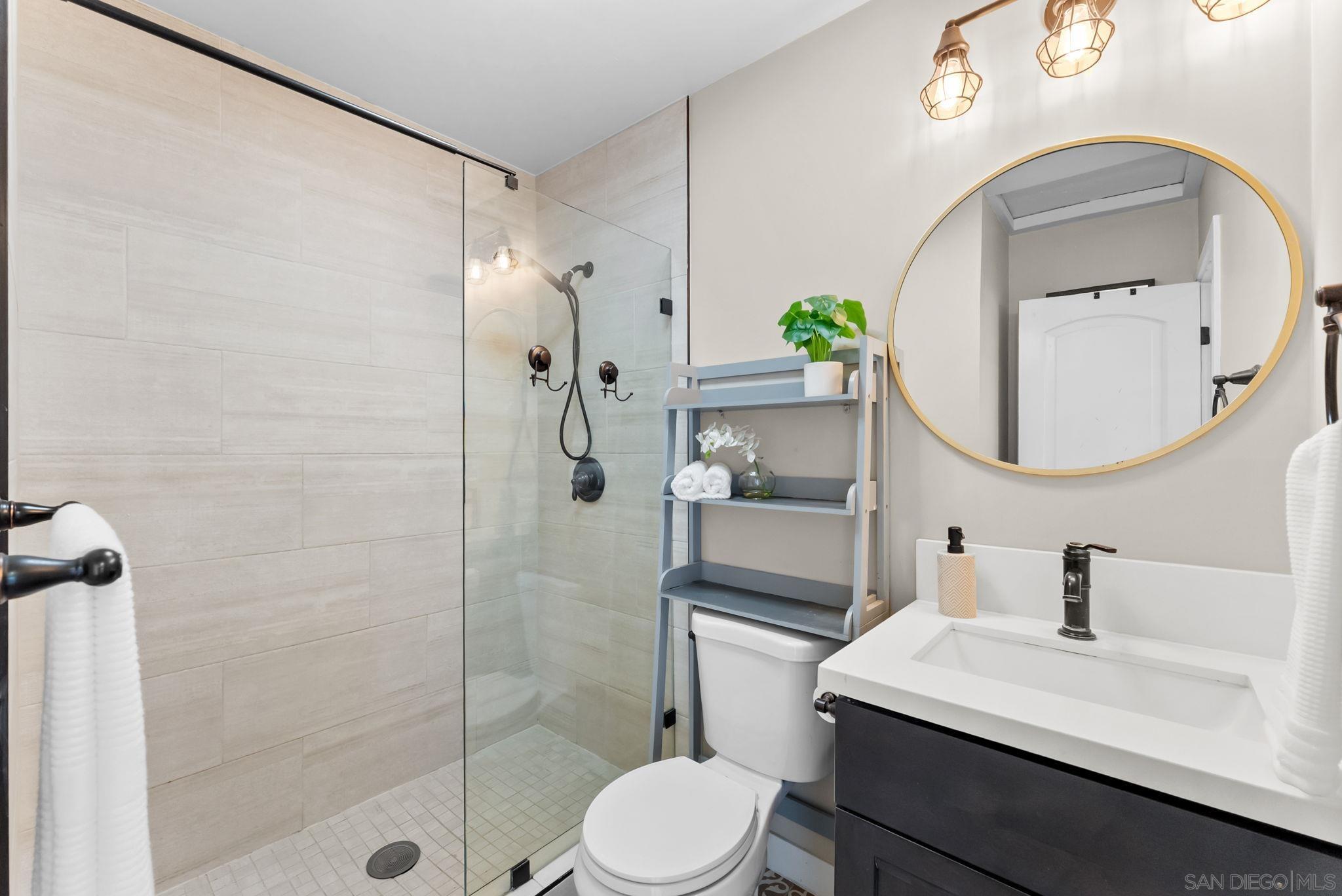 Detail Gallery Image 11 of 30 For 4517-19  34th St., San Diego,  CA 92116 - 3 Beds | 2 Baths