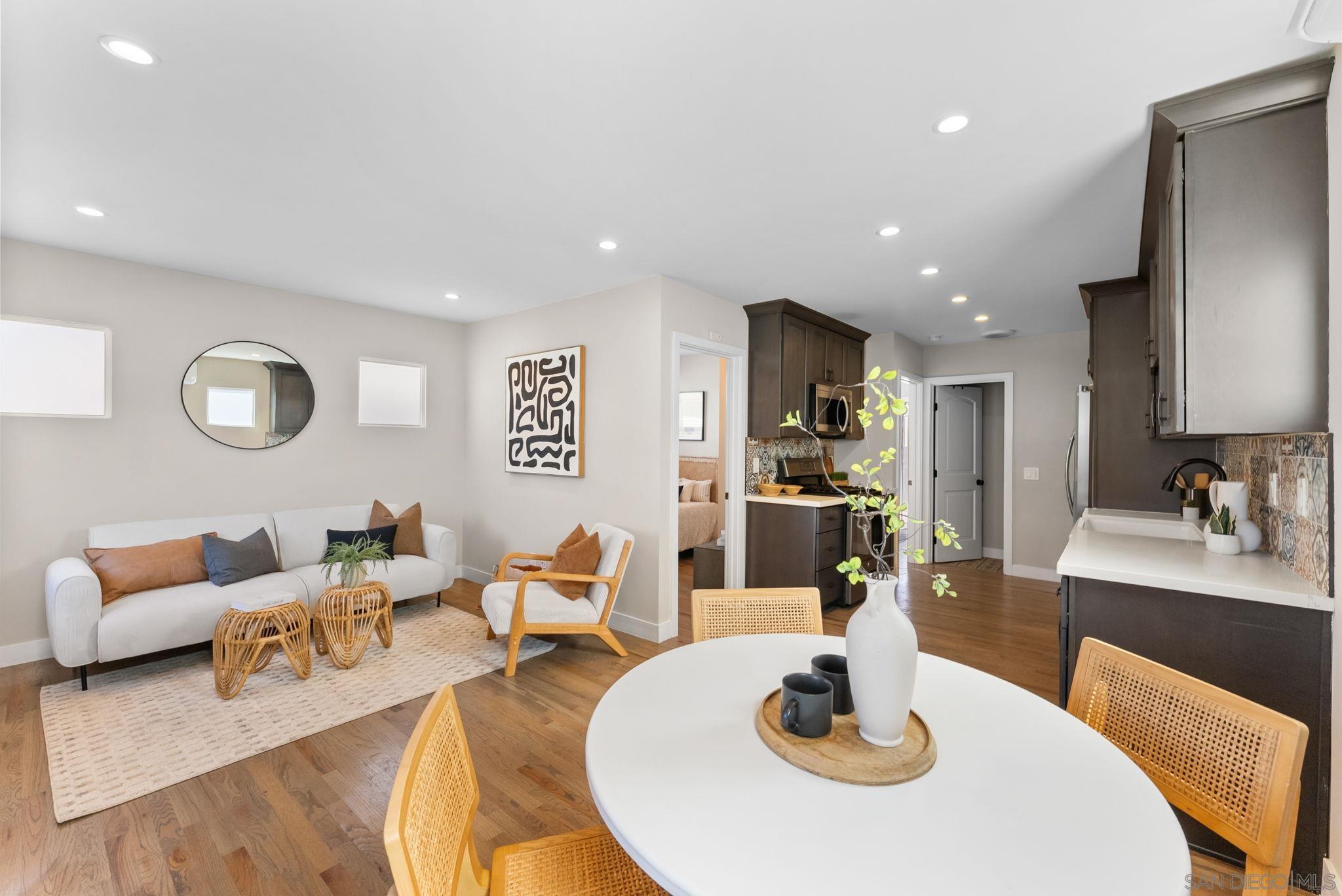 Detail Gallery Image 6 of 30 For 4517-19  34th St., San Diego,  CA 92116 - 3 Beds | 2 Baths