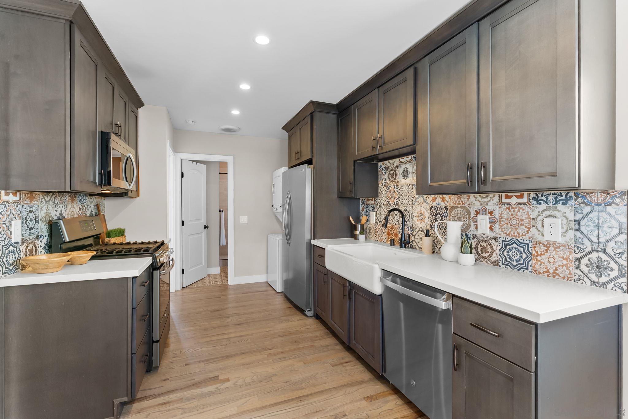 Detail Gallery Image 7 of 30 For 4517-19  34th St., San Diego,  CA 92116 - 3 Beds | 2 Baths