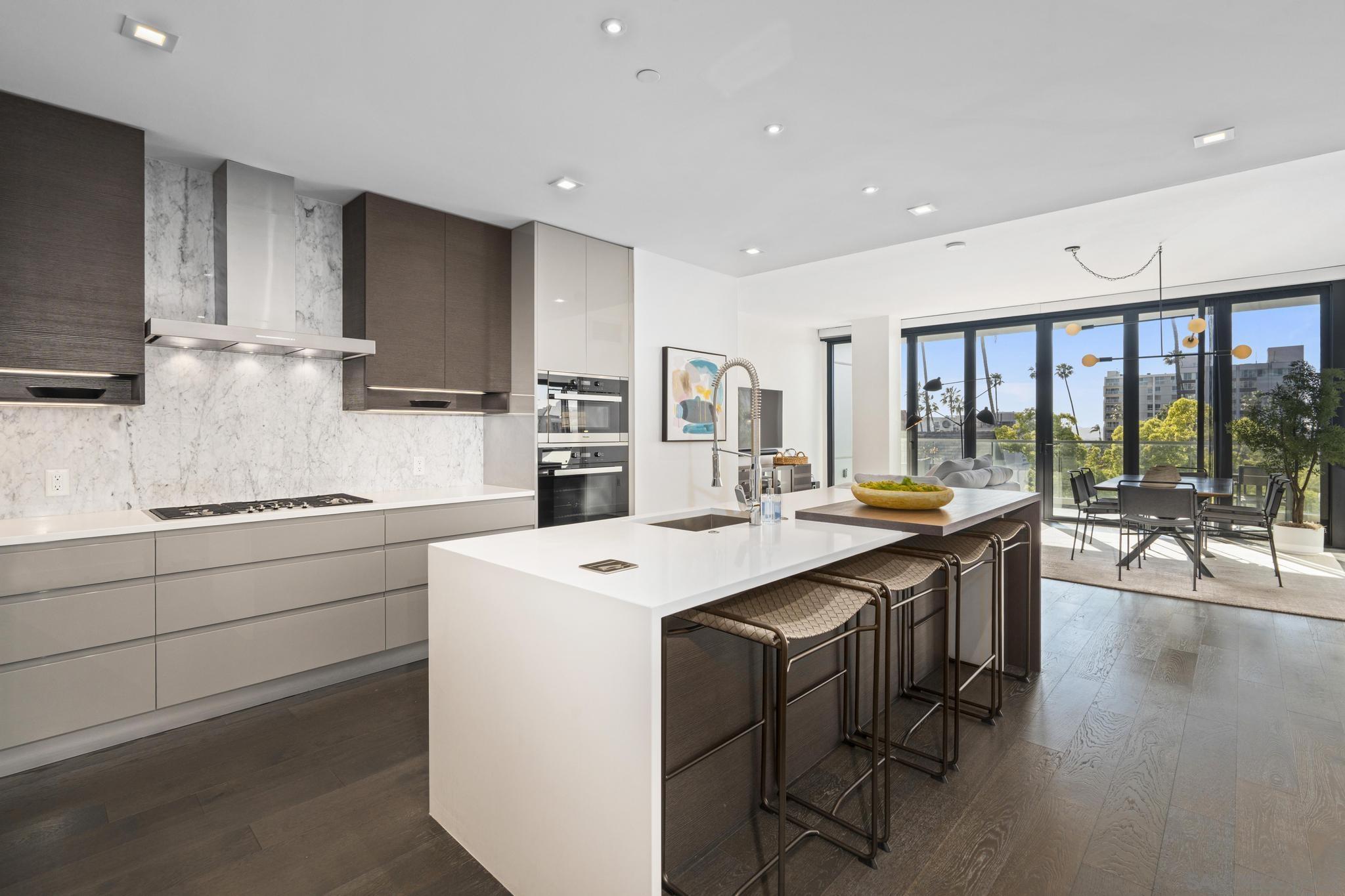 Detail Gallery Image 16 of 72 For 2604  5th Ave  #406,  San Diego,  CA 92103 - 2 Beds | 2 Baths