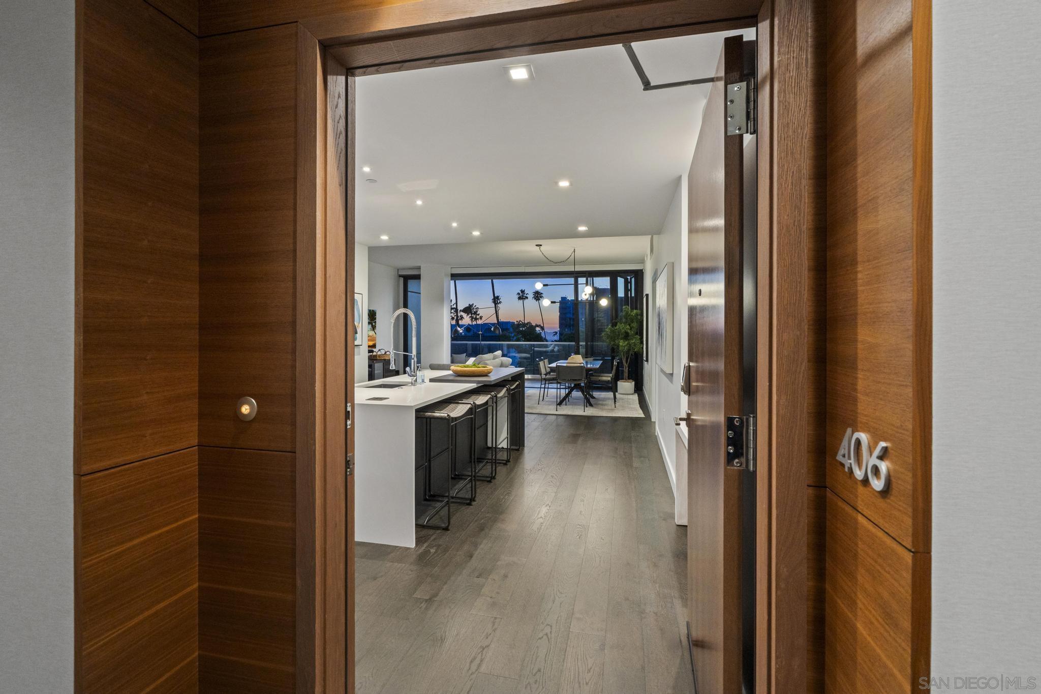 Detail Gallery Image 6 of 72 For 2604  5th Ave  #406,  San Diego,  CA 92103 - 2 Beds | 2 Baths