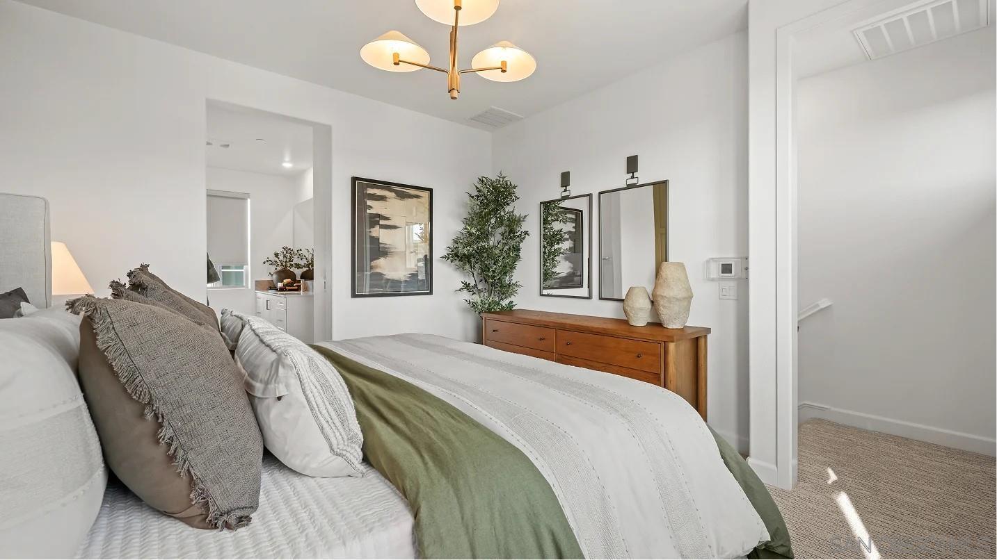 Detail Gallery Image 7 of 12 For 322  Honeysuckle, Oceanside,  CA 92057 - 1 Beds | 1/1 Baths