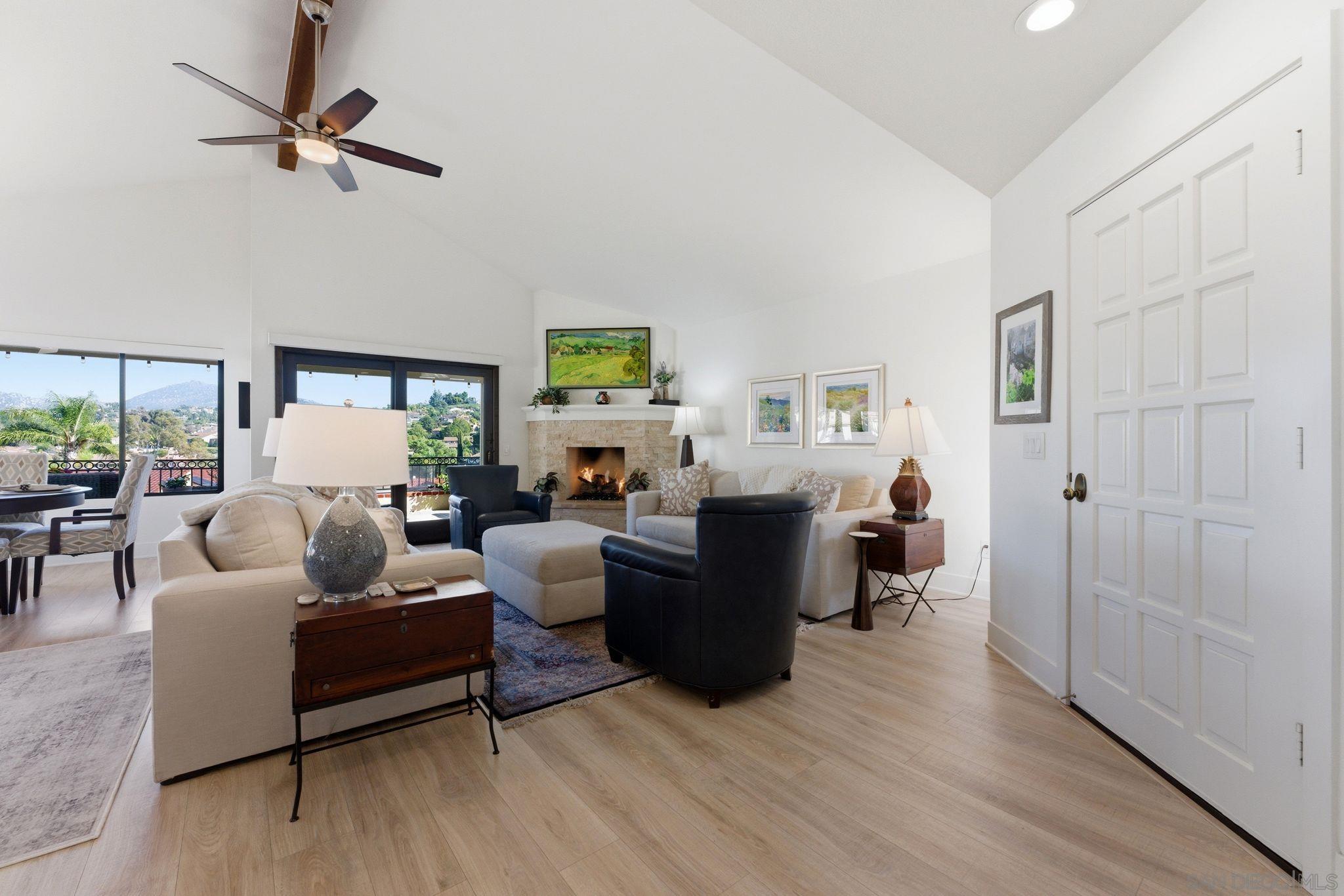 Detail Gallery Image 17 of 56 For 17663  Caminito Hercuba, San Diego,  CA 92128 - 2 Beds | 2 Baths