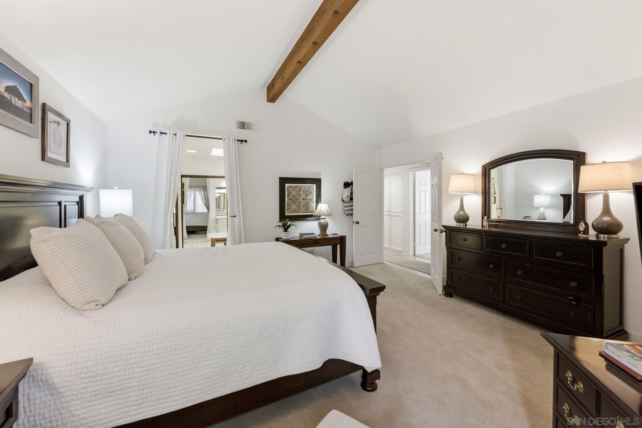 Detail Gallery Image 22 of 56 For 17663  Caminito Hercuba, San Diego,  CA 92128 - 2 Beds | 2 Baths