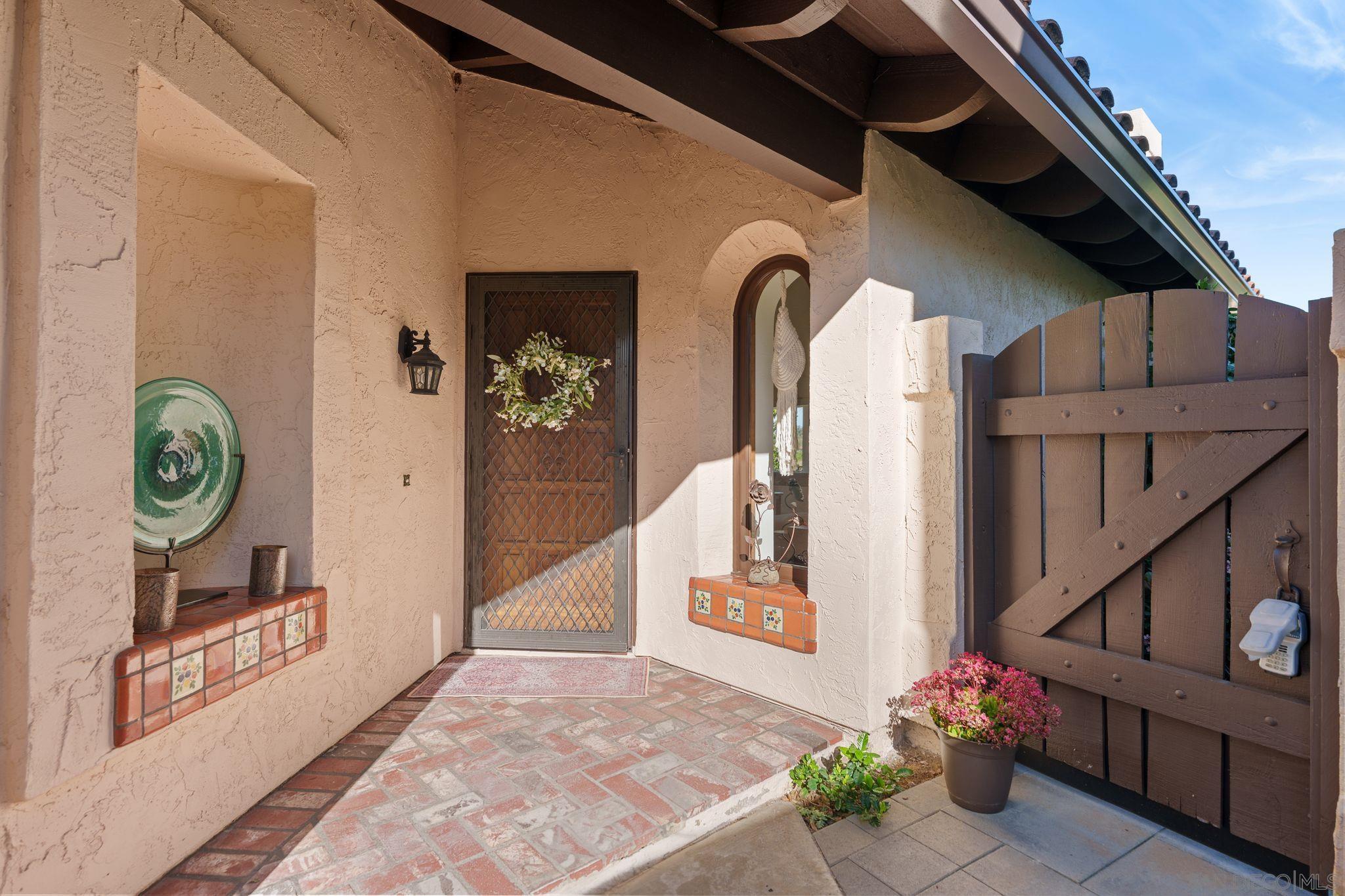 Detail Gallery Image 48 of 56 For 17663  Caminito Hercuba, San Diego,  CA 92128 - 2 Beds | 2 Baths