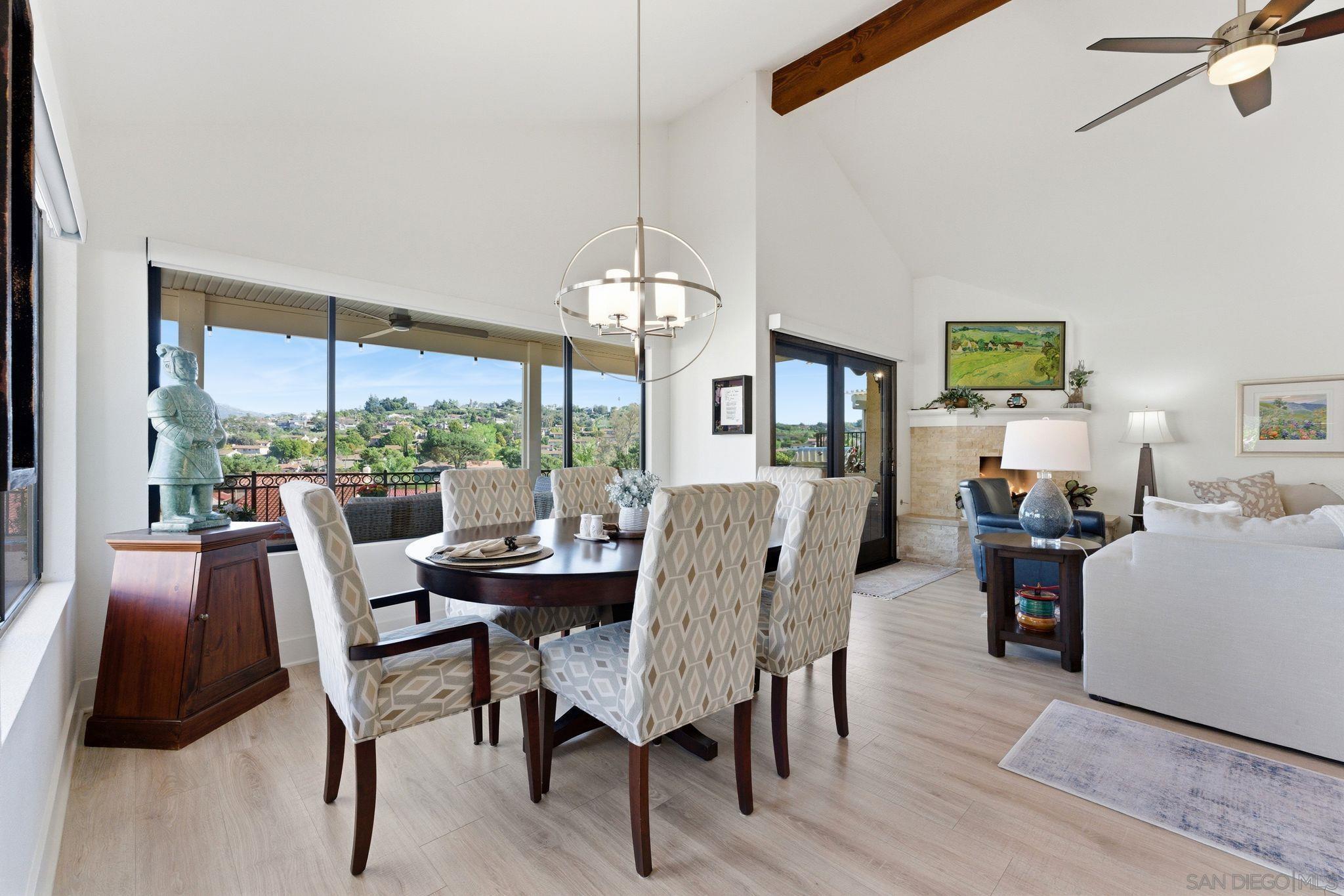 Detail Gallery Image 8 of 56 For 17663  Caminito Hercuba, San Diego,  CA 92128 - 2 Beds | 2 Baths