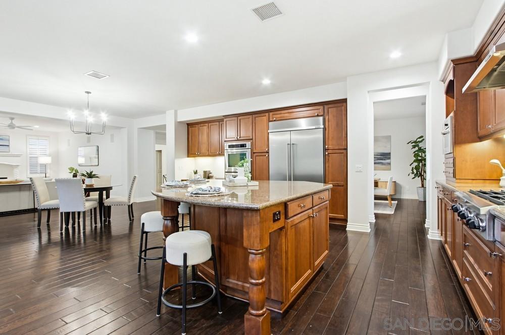 Detail Gallery Image 15 of 42 For 6626  Halite Pl, Carlsbad,  CA 92009 - 5 Beds | 4/1 Baths