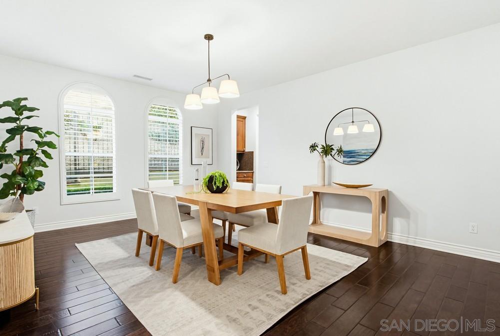 Detail Gallery Image 17 of 42 For 6626  Halite Pl, Carlsbad,  CA 92009 - 5 Beds | 4/1 Baths