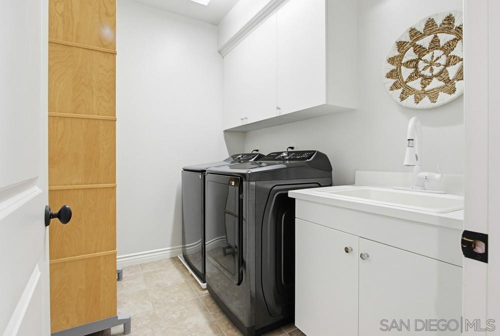 Detail Gallery Image 34 of 42 For 6626  Halite Pl, Carlsbad,  CA 92009 - 5 Beds | 4/1 Baths