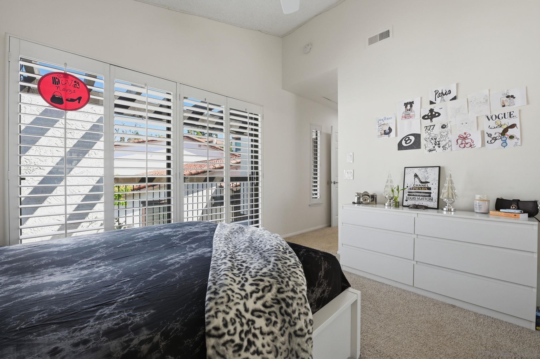 Detail Gallery Image 26 of 34 For 971  Santa Helena Park Ct, Solana Beach,  CA 92075 - 3 Beds | 2/1 Baths